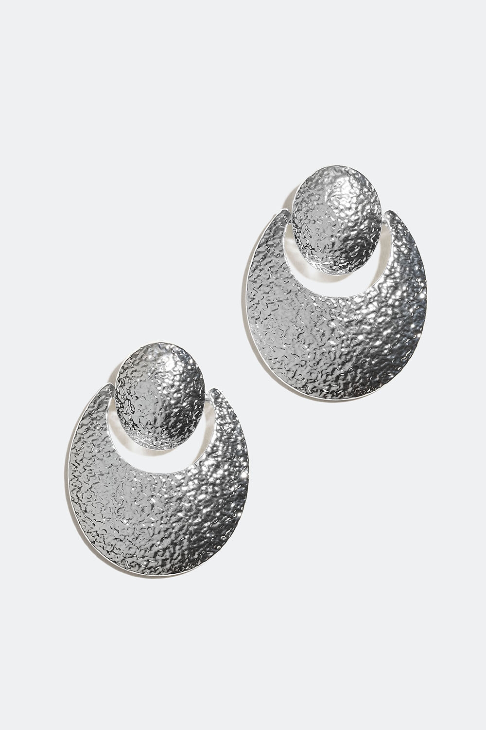 Ovale øreringe med en struktureret overflade i gruppen Smykker / Øreringe hos Glitter (253006511001)