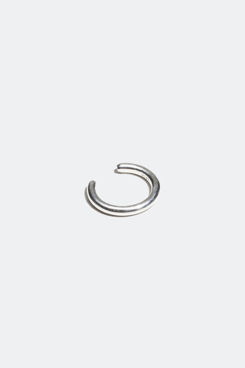 Ear cuff i ægte sølv i gruppen Smykker / Øreringe hos Glitter (326534011000)