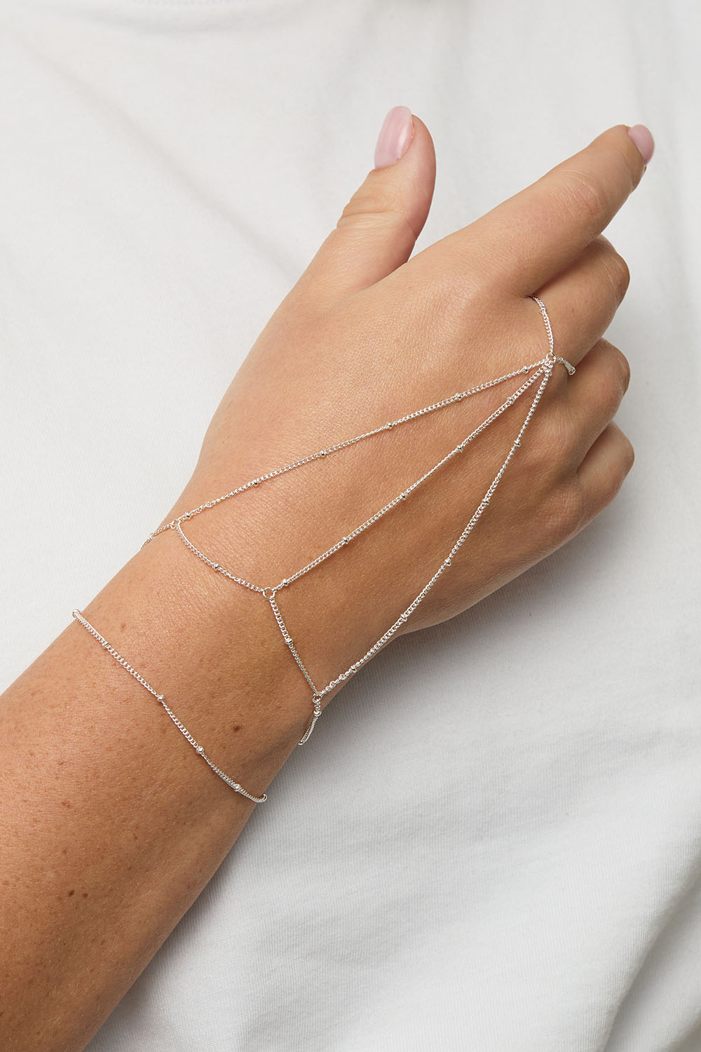 Armbånd med ring i gruppen Smykker / Armbånd hos Glitter (251002071001)