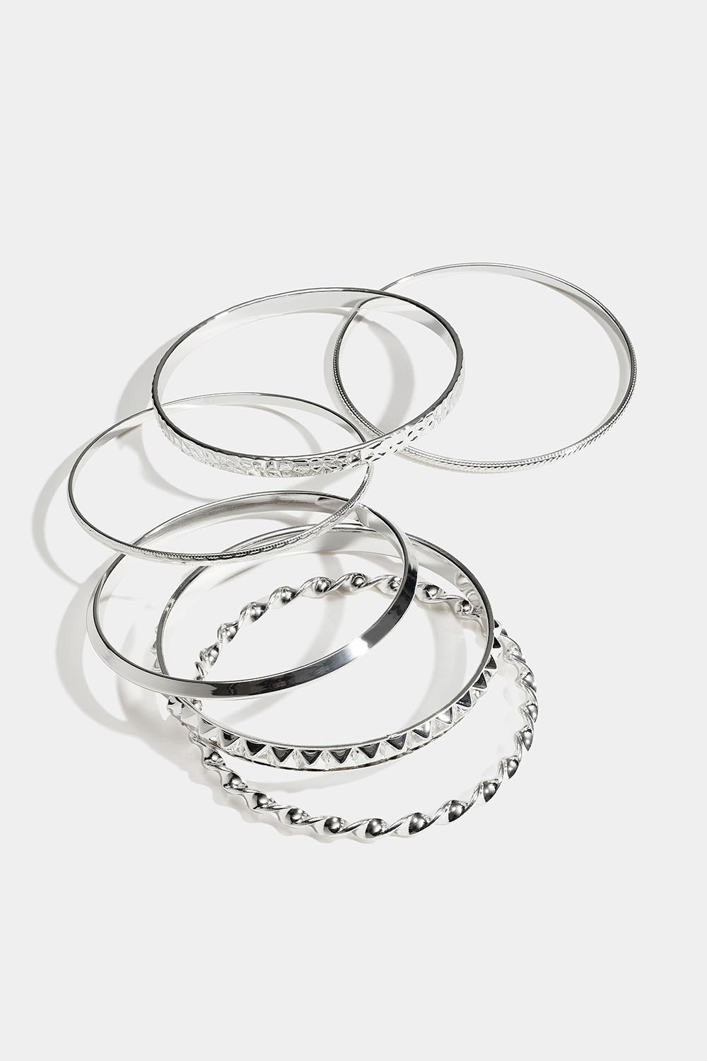 Armringe med forskellige designs, 6-pak i gruppen Smykker / Armbånd hos Glitter (251002091001)