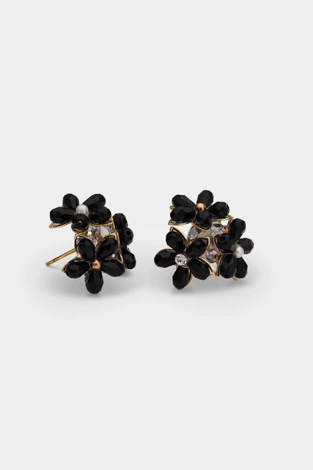 Eugenie earrings - Black i gruppen Store week / hos Glitter (253001529002)
