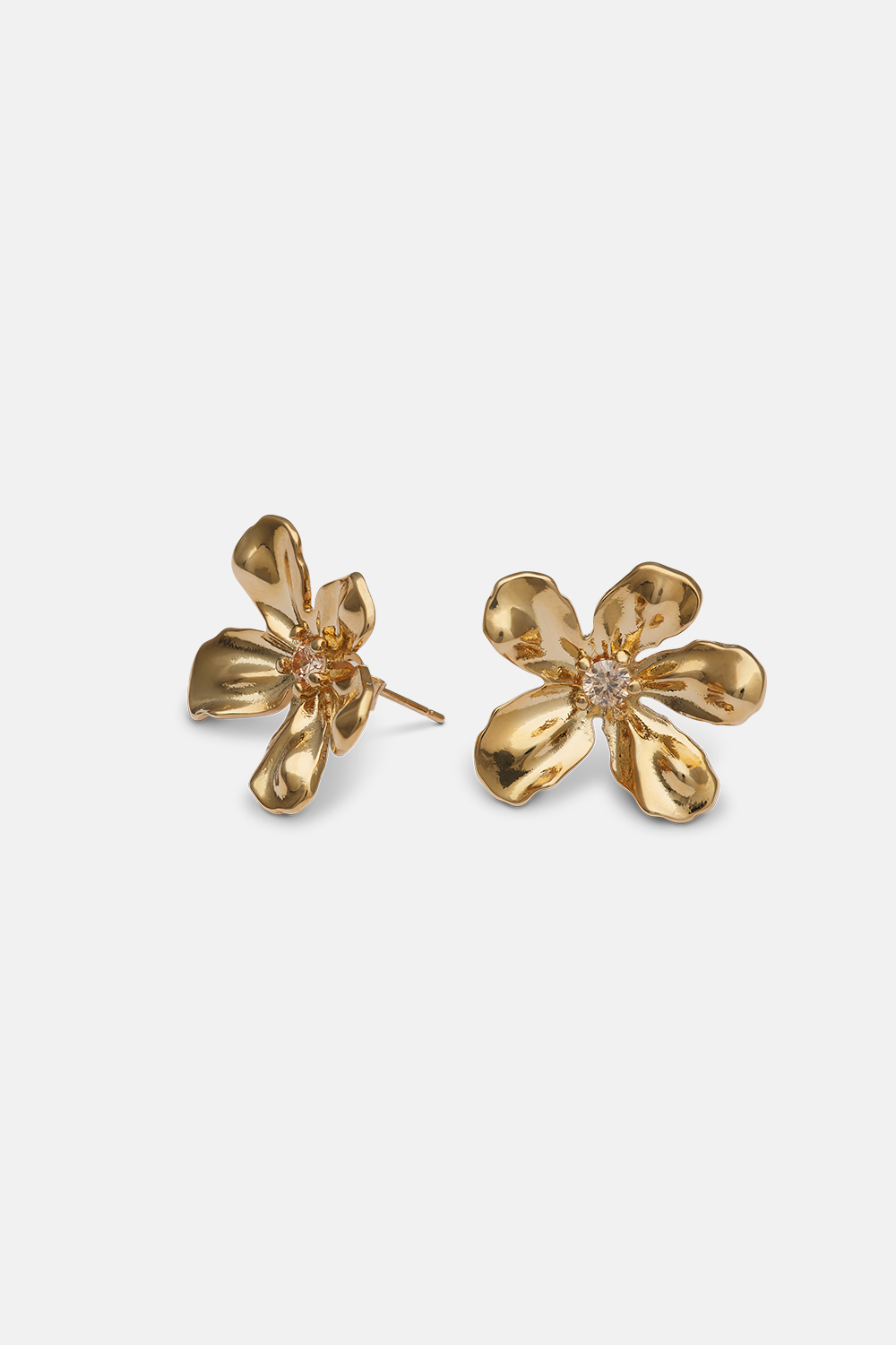 Eponine earrings - Gold i gruppen Smykker / Øreringe / Ørestikker hos Glitter (253001702002)