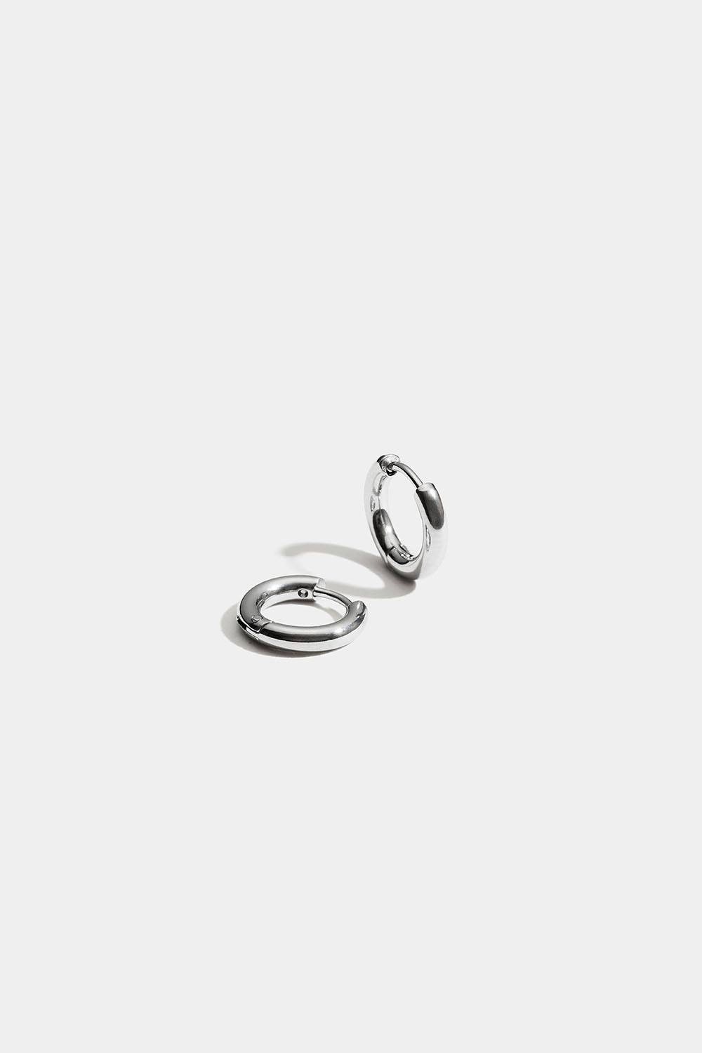Mini hoops i stål i gruppen Stål / Øreringe i stål hos Glitter (253004391601)