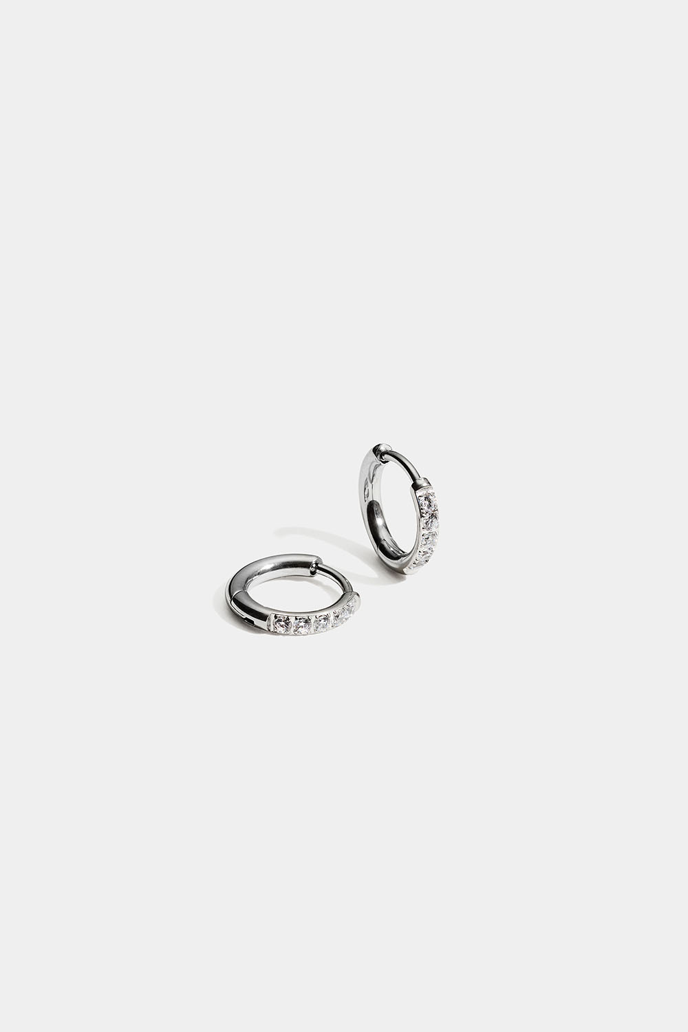 Mini hoops i stål med cubic zirconia i gruppen Stål / Øreringe i stål hos Glitter (253004421601)