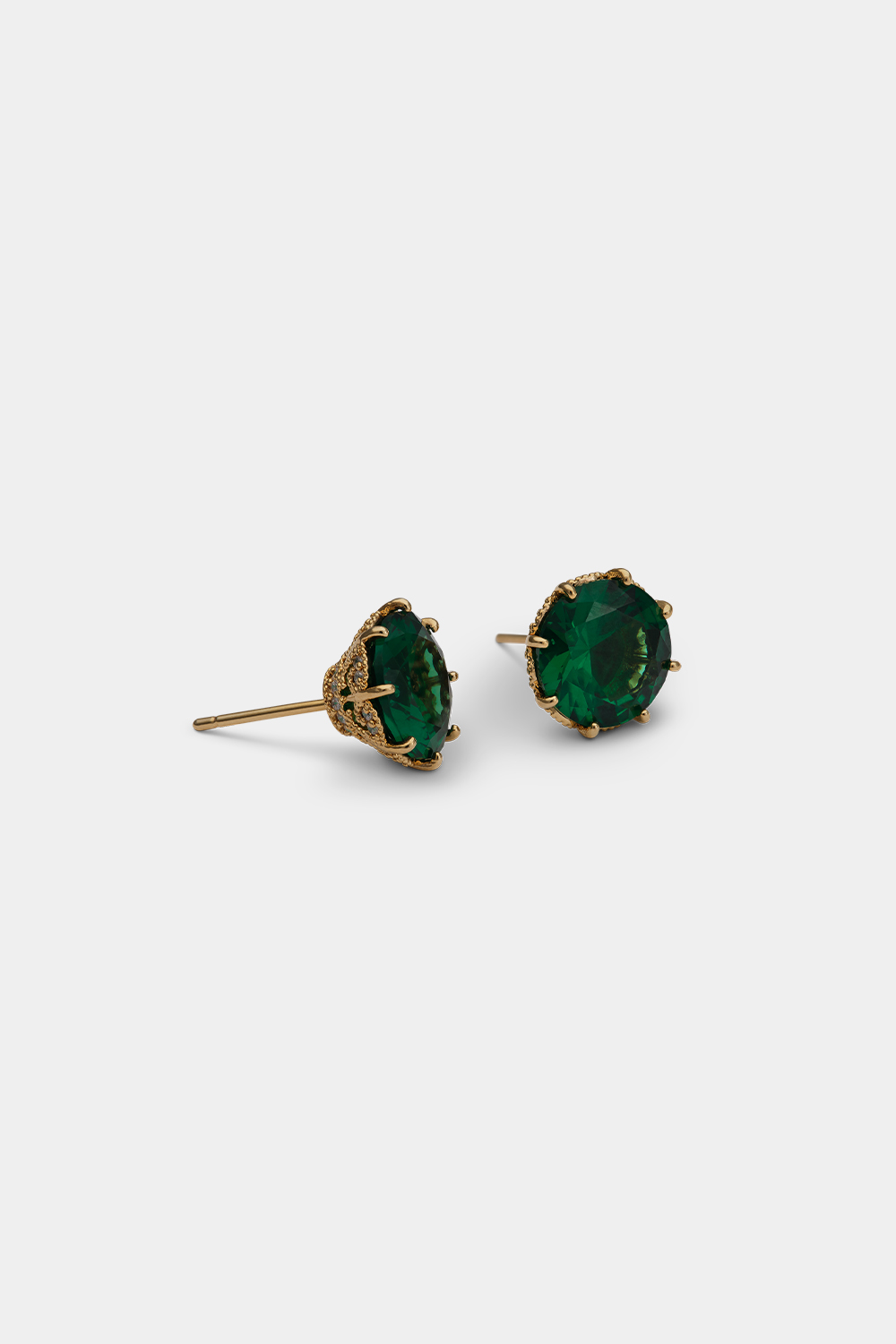 Elenora stud earrings - Emerald i gruppen Smykker / Øreringe / Ørestikker hos Glitter (253010807502)