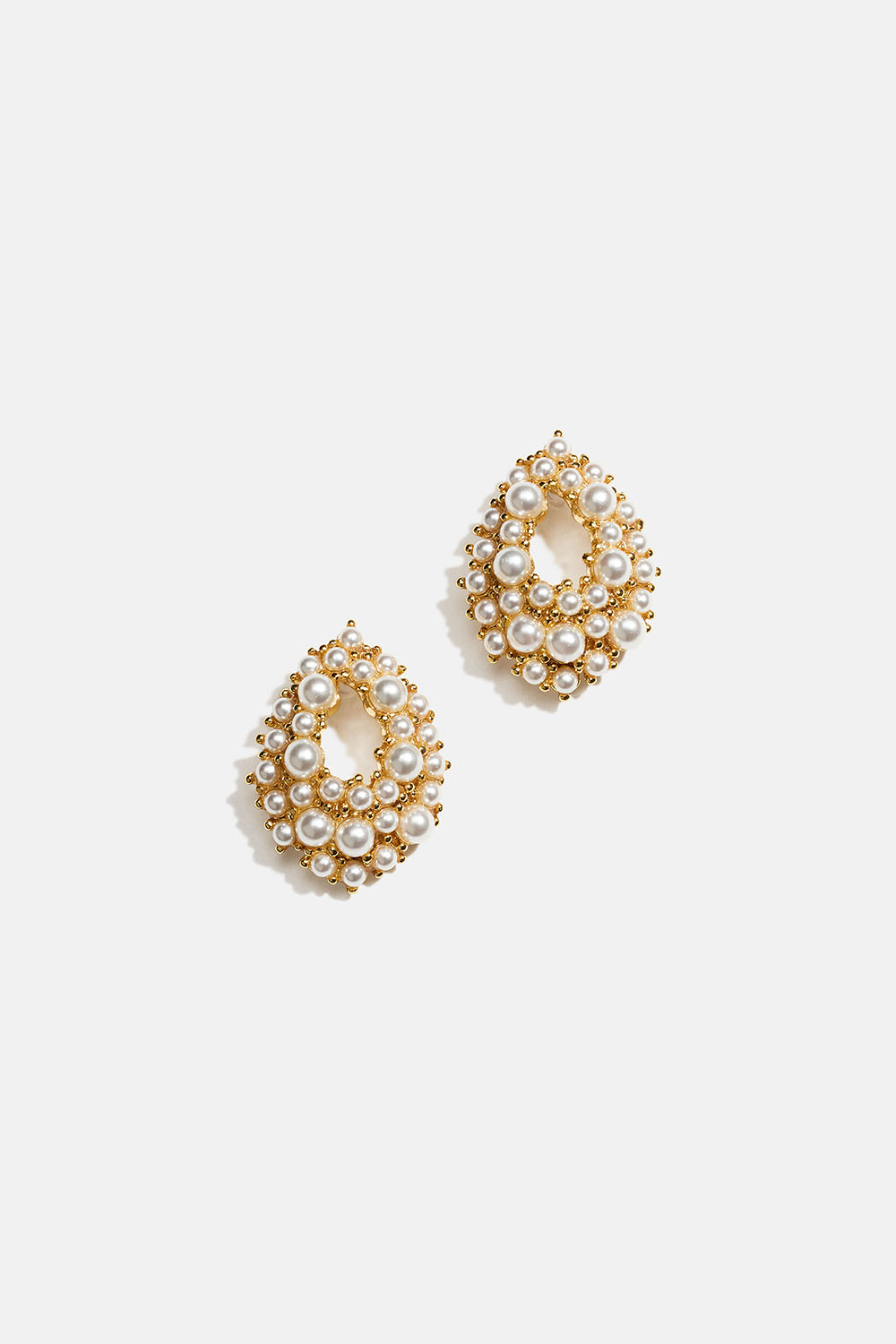 Petite Alice pearl - Ivory i gruppen Lily and Rose - Øreringe hos Glitter (253746422000)