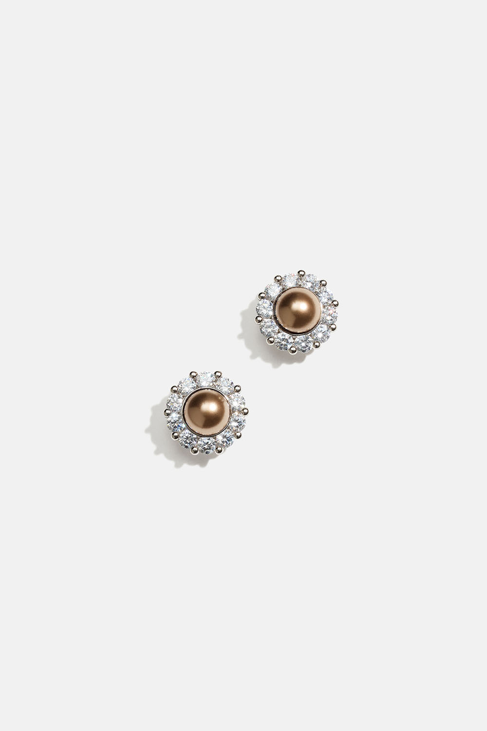 Miss Sofia earrings - Almond pearl i gruppen Lily and Rose - Øreringe hos Glitter (253746431000)