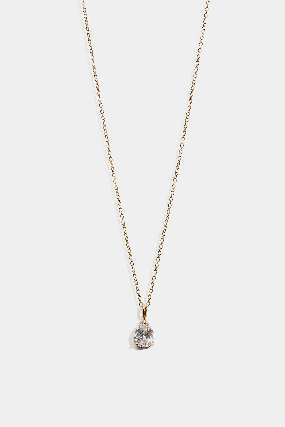 Halskæde i 18 karat forgyldt stål med dråbeformet Cubic Zirconia i gruppen Stainless Steel / Halskæde i stål hos Glitter (254002982000)