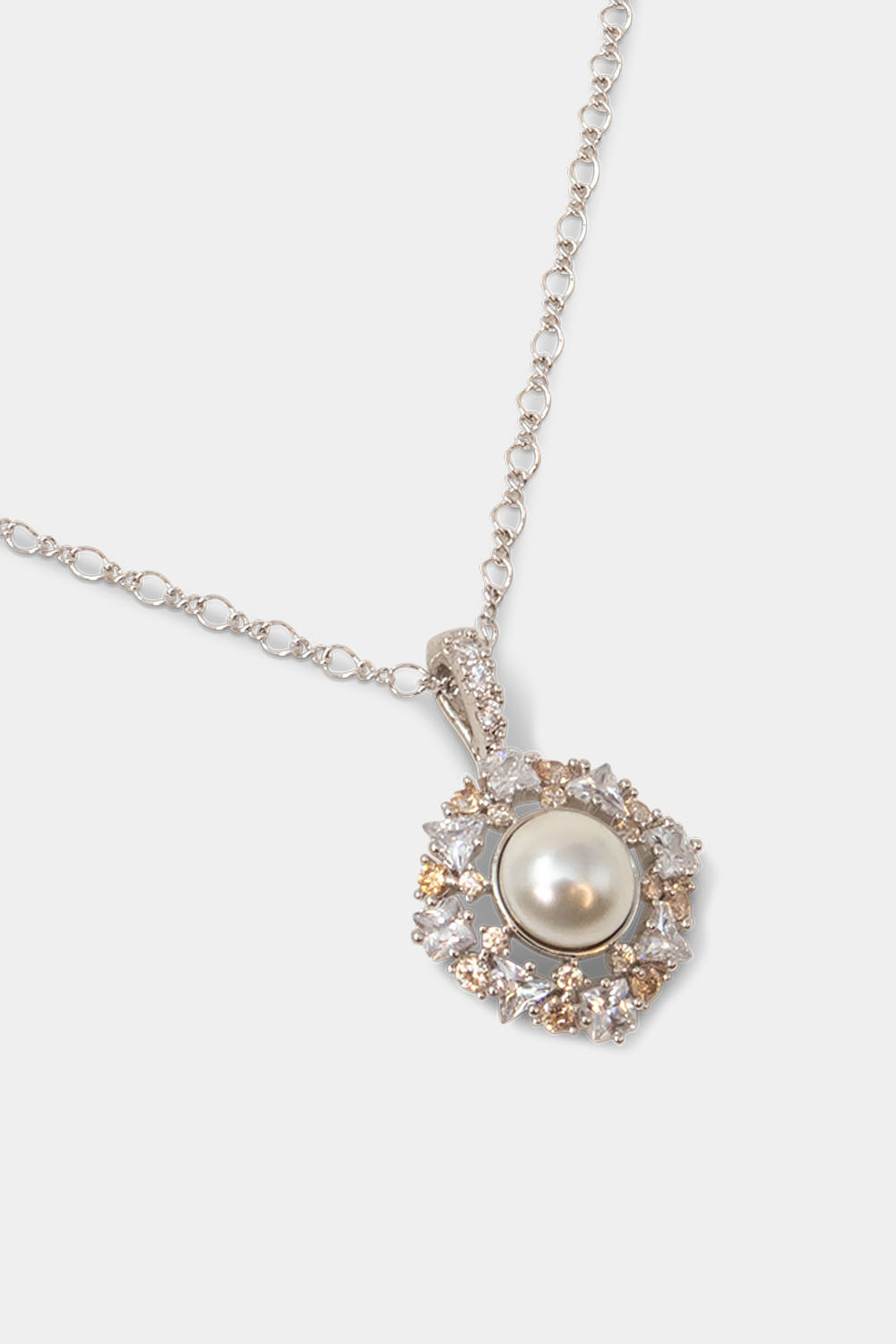 Leoni necklace - Ivory i gruppen Lily and Rose - Halskæder hos Glitter (254429191000)