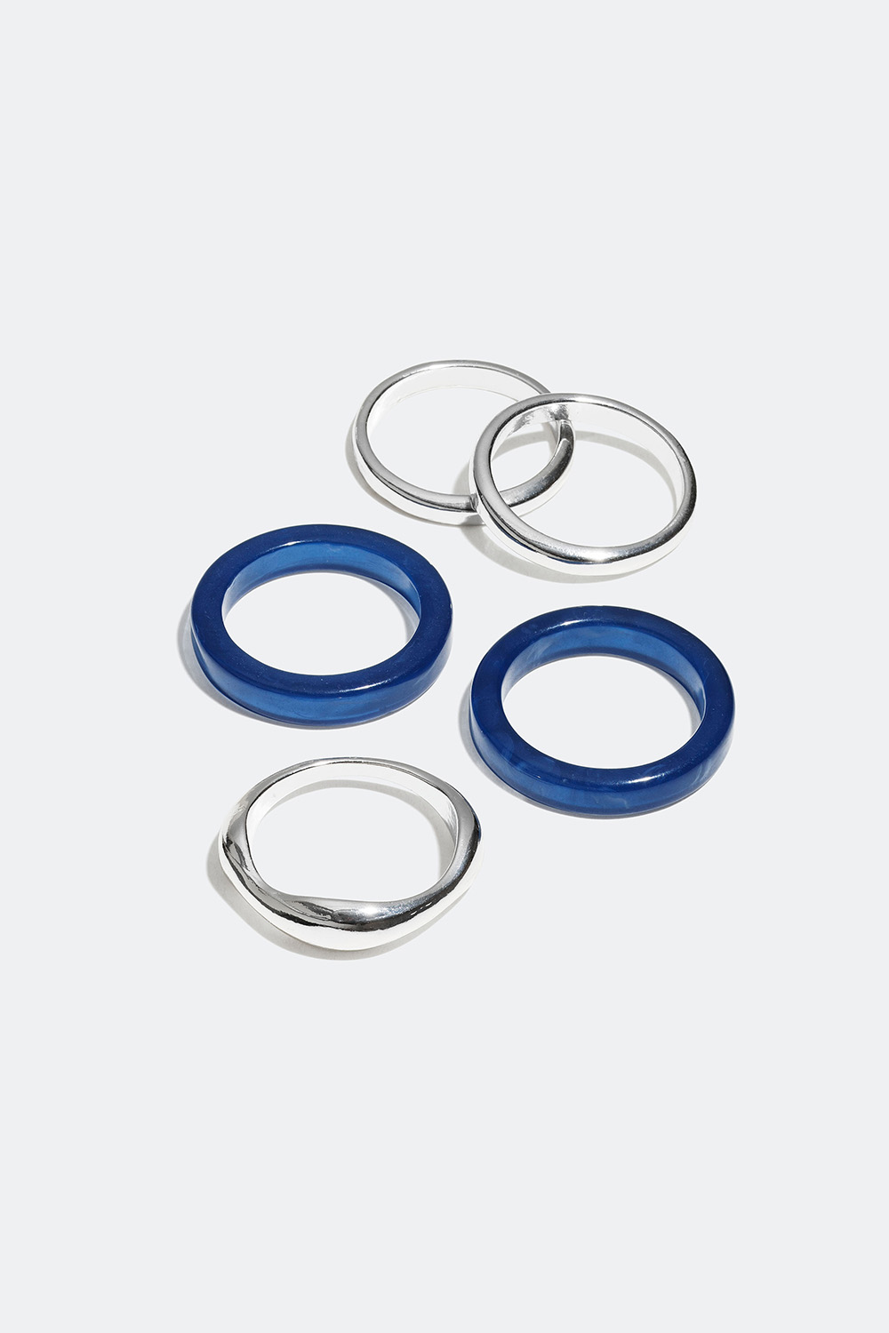 Glatte ringe og melerede ringe i plast, 5-pak i gruppen Alle Smykker / Ringe / Flerpak hos Glitter (25600006)