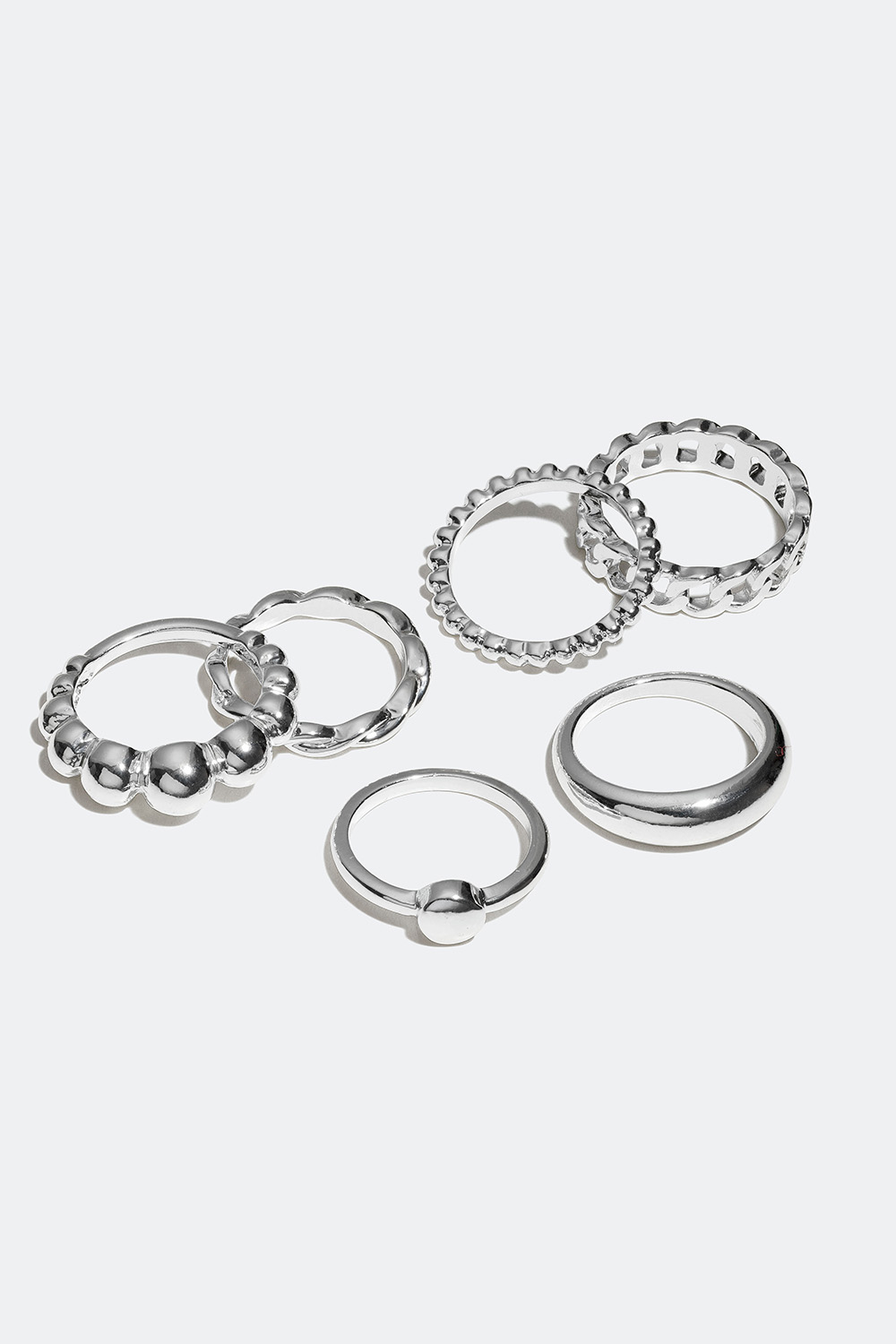 Ringe i forskellige størrelser med kugler, 6-pak i gruppen Smykker / Ringe / Flerpak hos Glitter (256000551)
