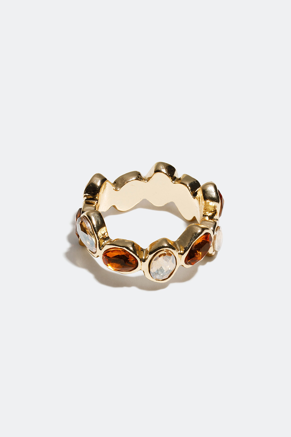 Guldfarvet ring med dråbeformede glassten i gruppen Smykker / Ringe / Brede hos Glitter (25600078)