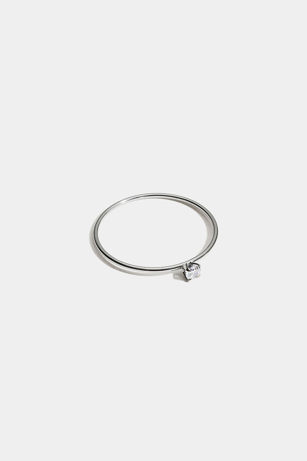 Tunn ring i stål med Cubic Zirconia i gruppen Stål / Ringe i stål hos Glitter (2560014516)