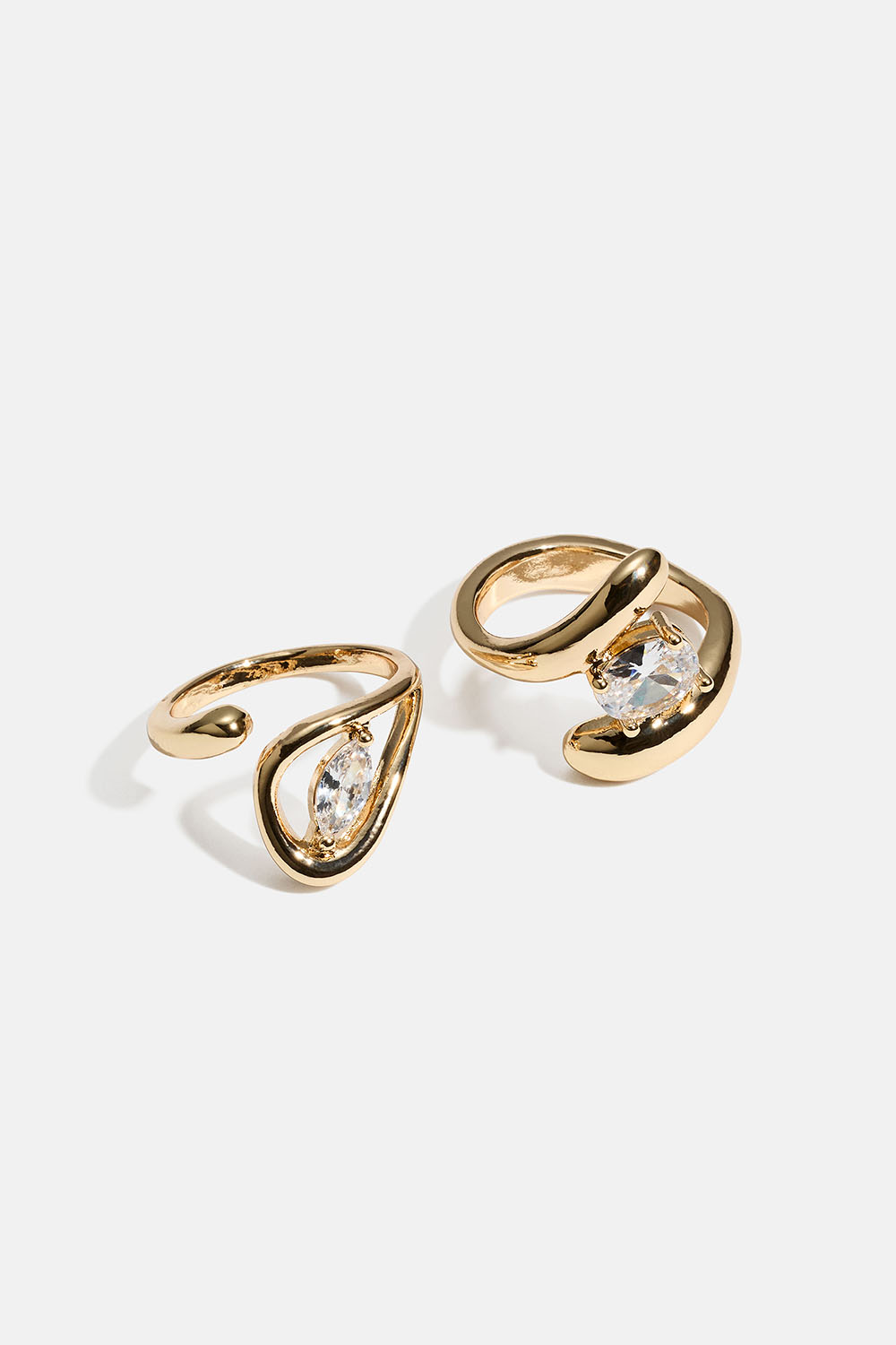 Guldfarvede ringe med glassten og wrap-around design, 2-pak i gruppen Smykker / Ringe hos Glitter (2560018620)
