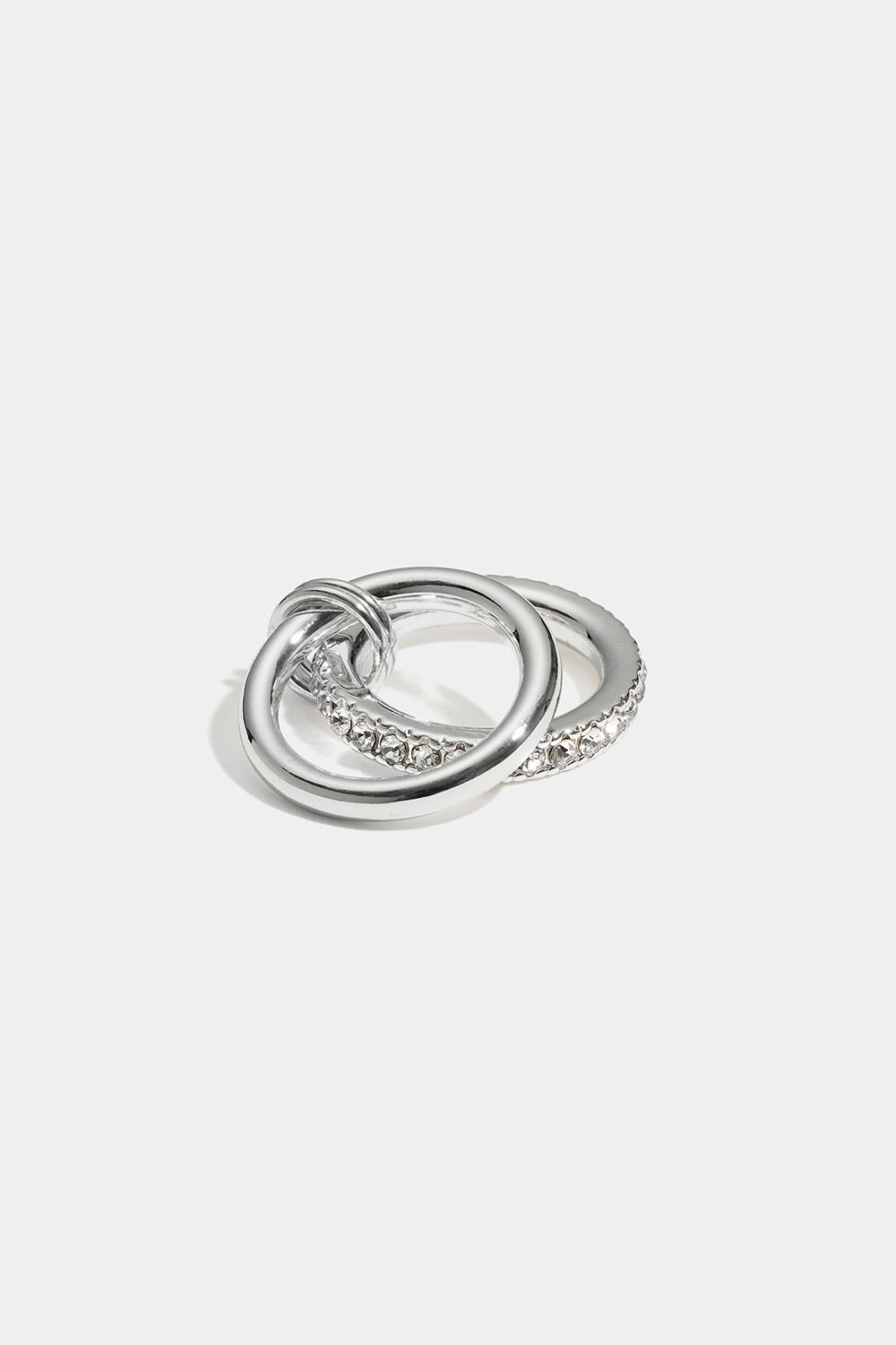 Sammenkoblede ringe med glassten i gruppen Smykker / Ringe hos Glitter (2560019810)