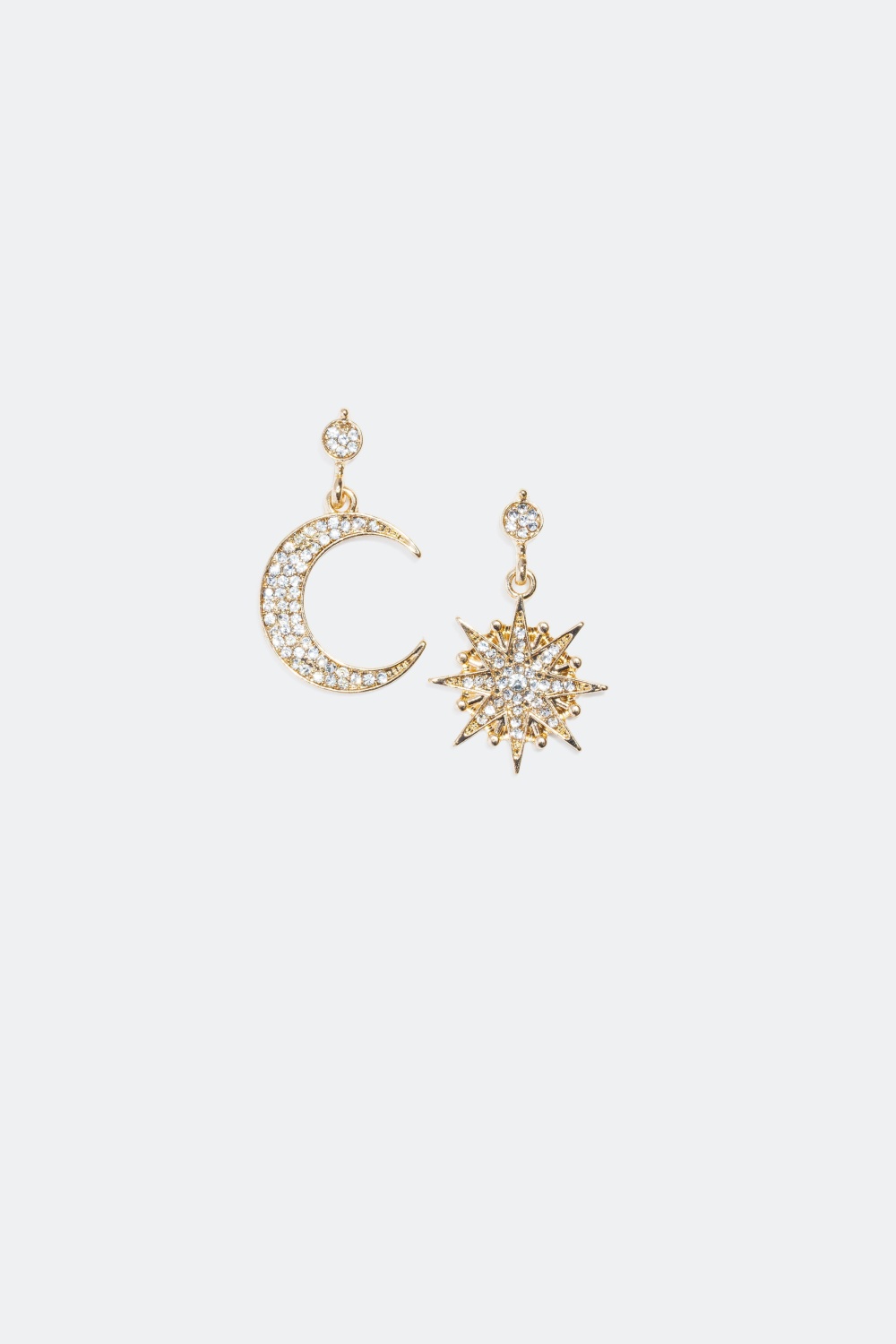 Guldfarvede øreringe med en måne og en stjerne i gruppen Alle Smykker hos Glitter (324433)