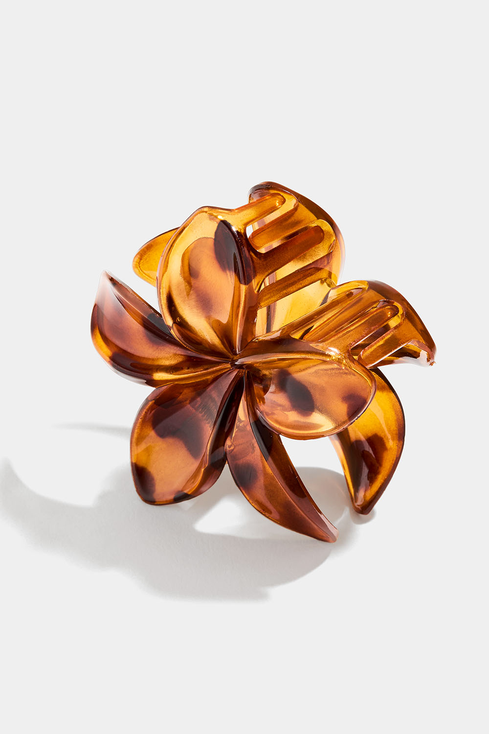Blomsterklemme, skildpaddemønster i gruppen Håraccessories / Spænder & klemmer / Hårklemmer hos Glitter (331001740700)