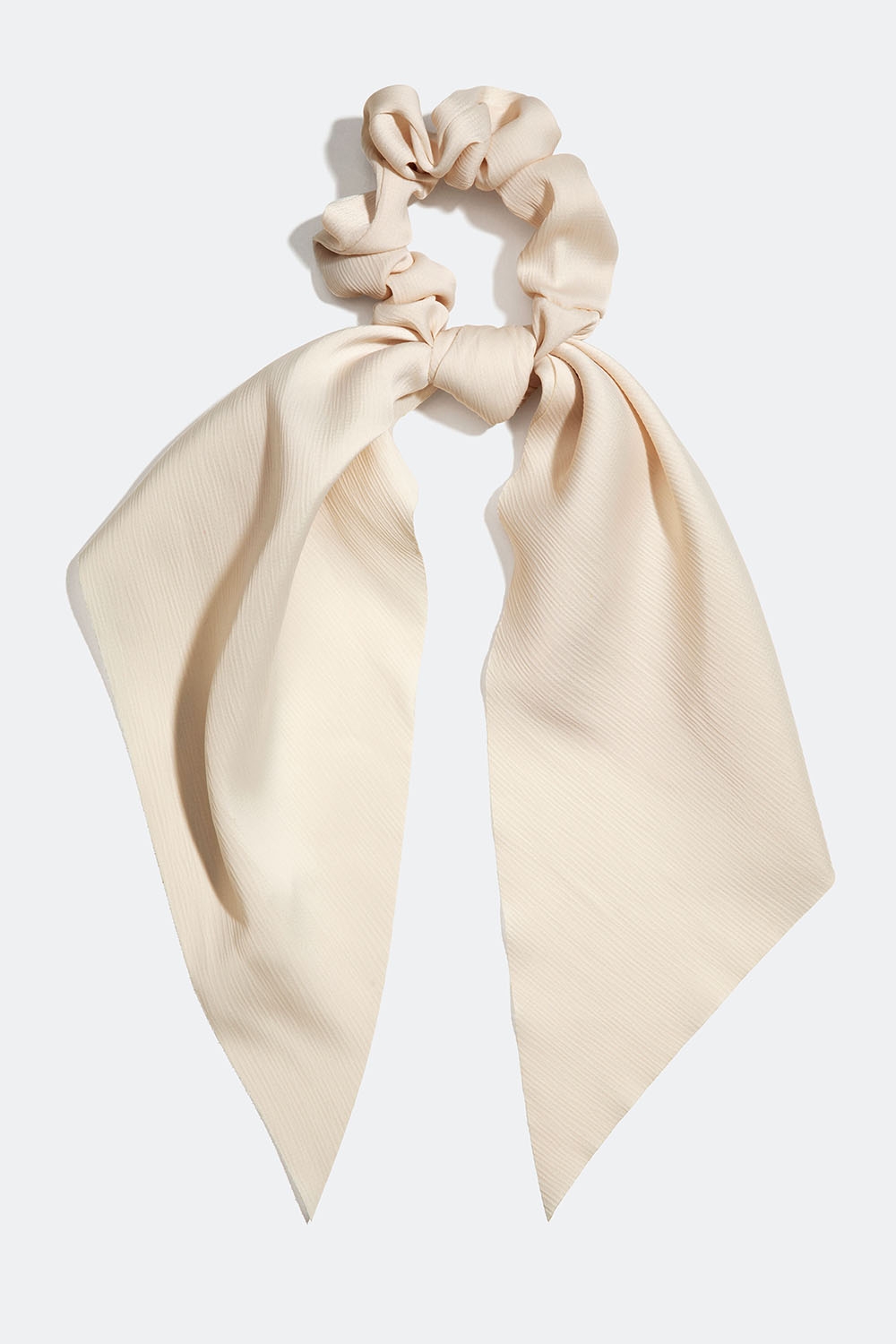 Beige scrunchie hale i gruppen Håraccessories / Scrunchies / Scrunchies med tørklædedetalje hos Glitter (332000798300)