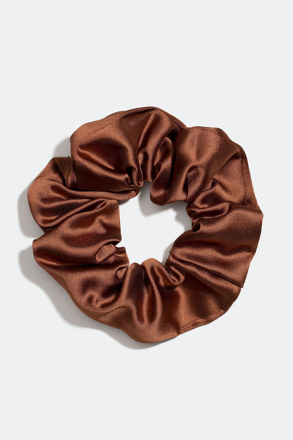 Brun scrunchie i gruppen Håraccessories / Scrunchies hos Glitter (332000938000)