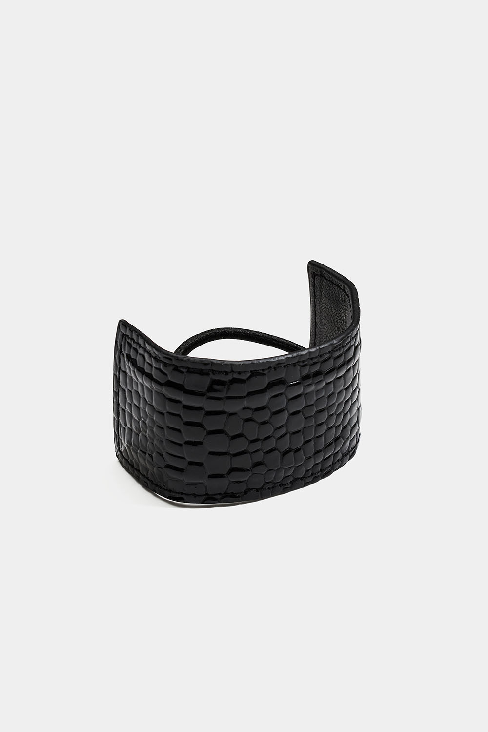 Hårbånd med sort krokodilleimitation i gruppen Håraccessories / Hårelastikker / Hårelastikker med detaljer hos Glitter (334001569000)