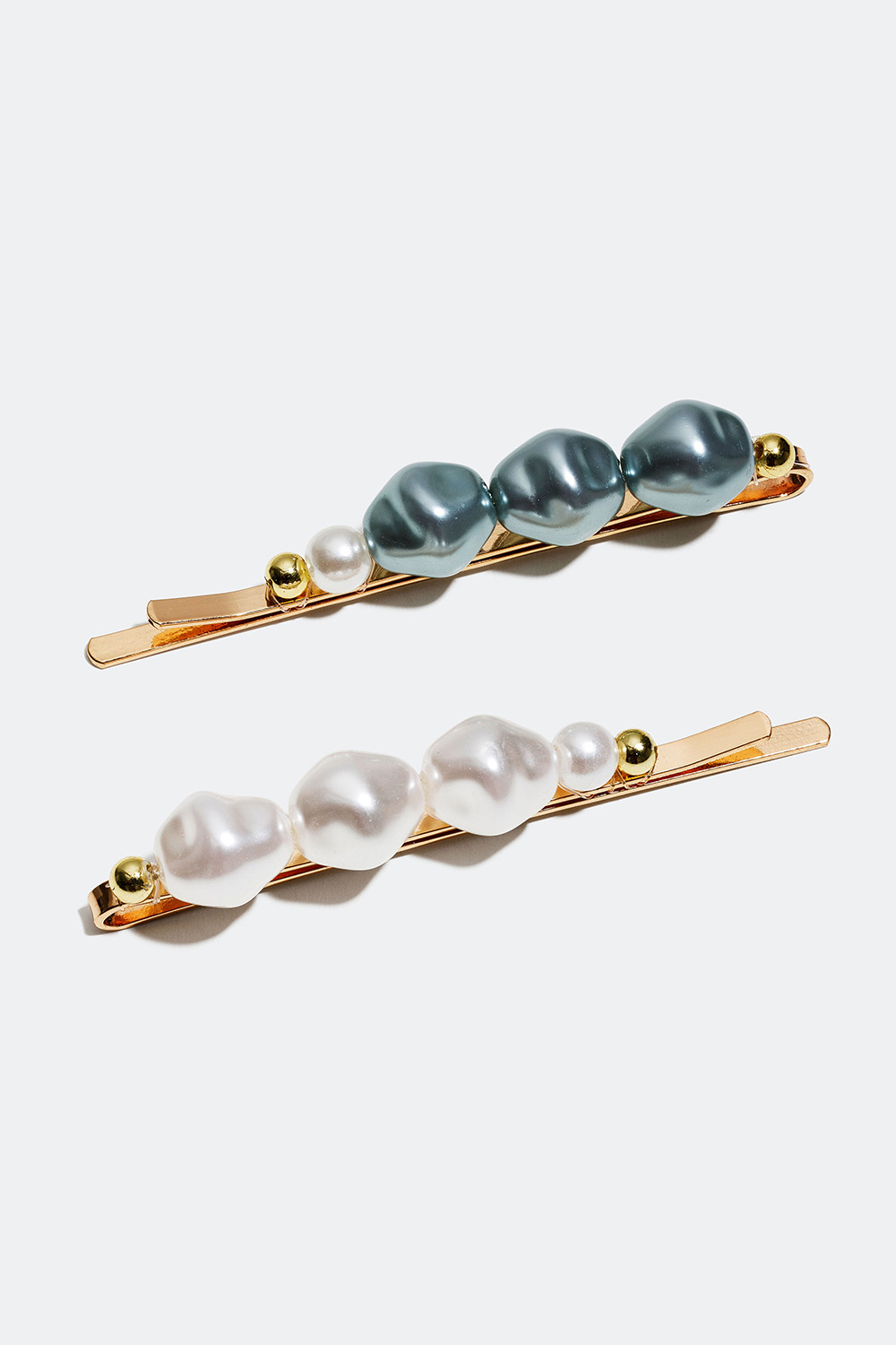 Hårspænder med hvide og grå perler, 2-pak i gruppen Håraccessories / Spænder & klemmer / Hårspænder hos Glitter (335000569800)