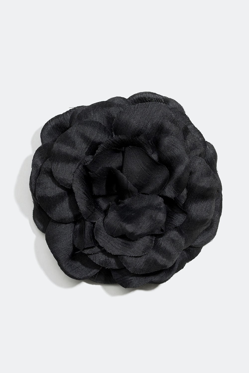 Hårspænde med sort blomst i gruppen Håraccessories / Spænder & klemmer / Hårspænder hos Glitter (335000969000)