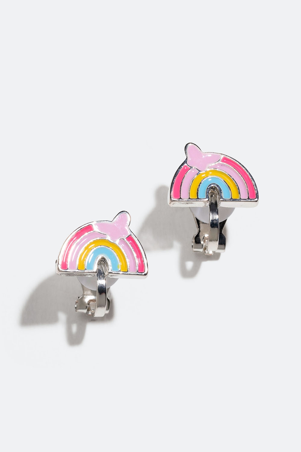 Klipsøreringe med regnbue og sommerfugl i gruppen Børn / Børnesmykker / Børneøreringe hos Glitter (402000099900)