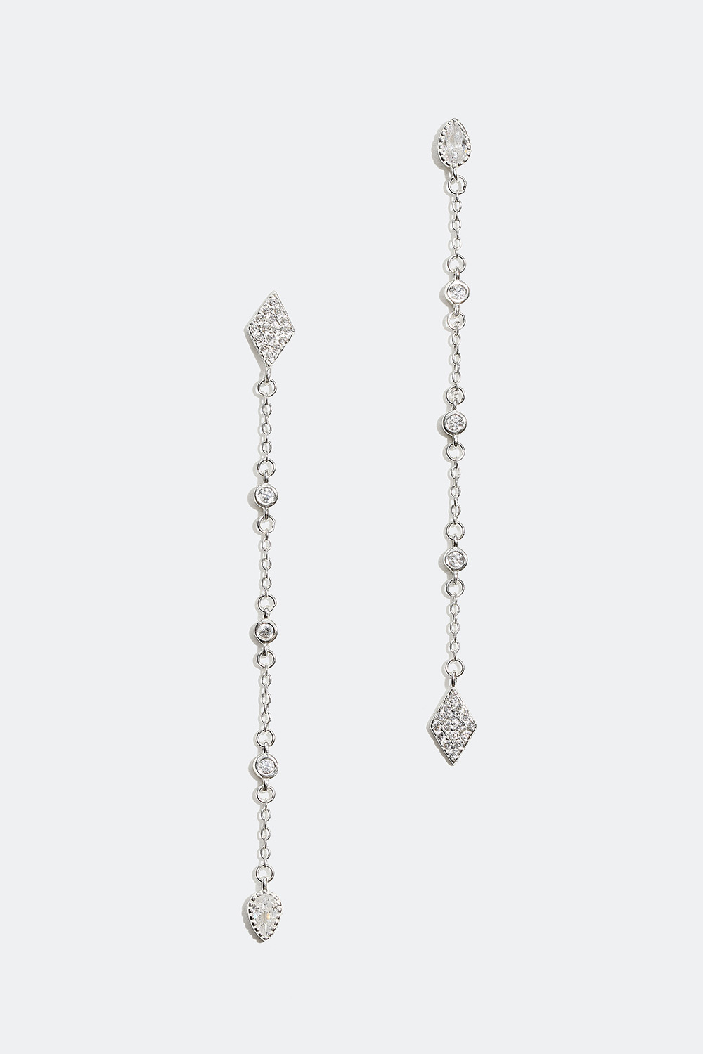 Lange øreringe i ægte sølv med kubisk zirkonia i gruppen Ægte sølv / Sølvøreringe hos Glitter (55300110)