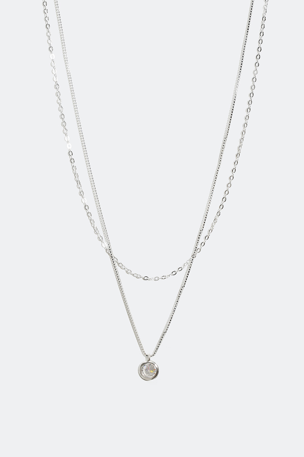 Dobbelt halskæde i ægte sølv med kubisk zirkonia i gruppen Ægte sølv / Sølvhalskæder / Halskæder i ægte sølv med vedhæng hos Glitter (554000401000)