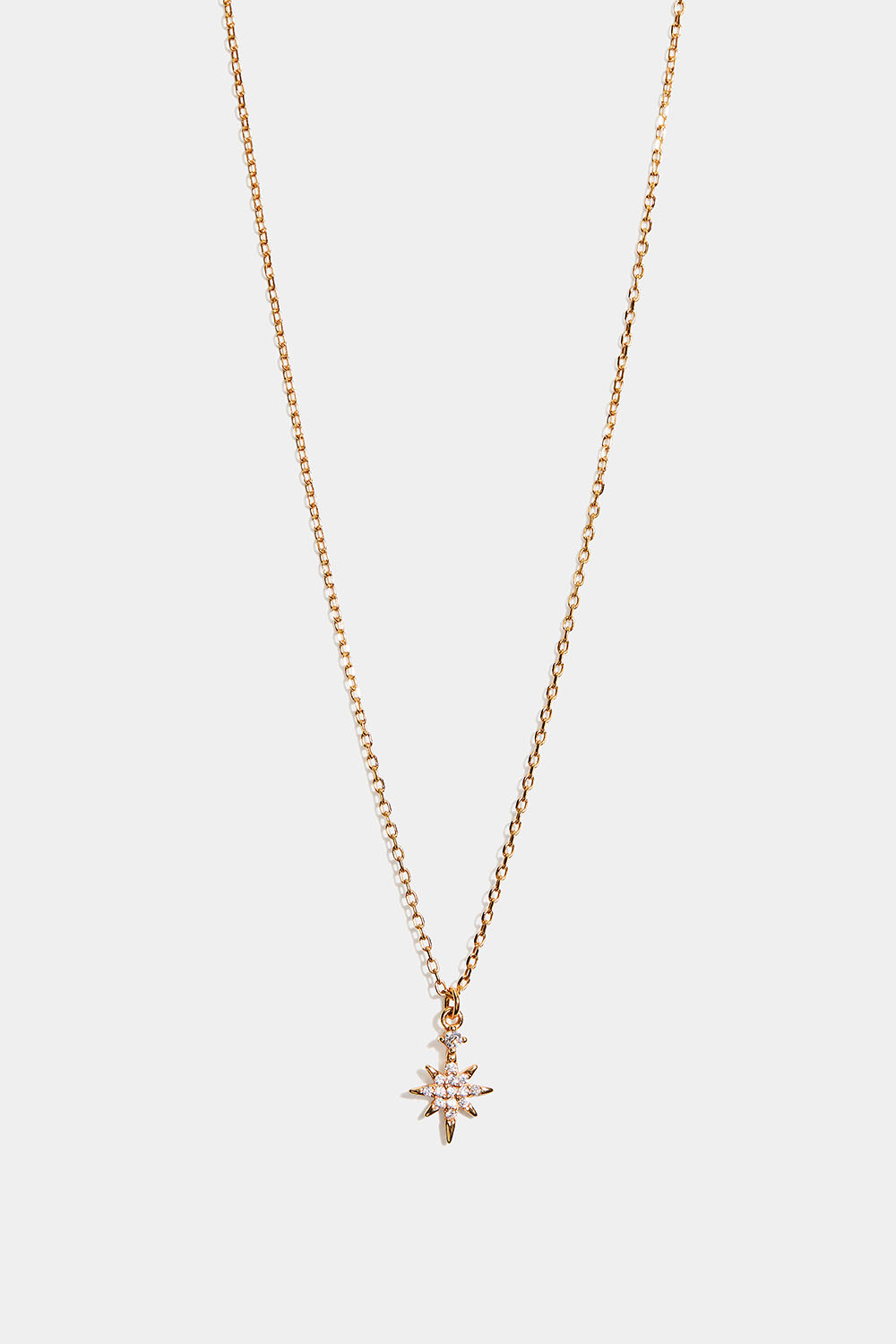 Halskæde i 18k forgyldt ægte sølv med stjerne og kubisk zirkonia i gruppen Guldbelagt ægte sølv / Guldbelagte halskæder hos Glitter (554001372002)