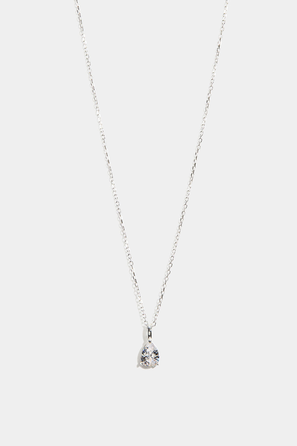 Hoops i ægte sølv med dråbeformet kubisk zirkonia-vedhæng i gruppen Ægte sølv / Sølvhalskæder / Halskæder i ægte sølv med vedhæng hos Glitter (554004371001)