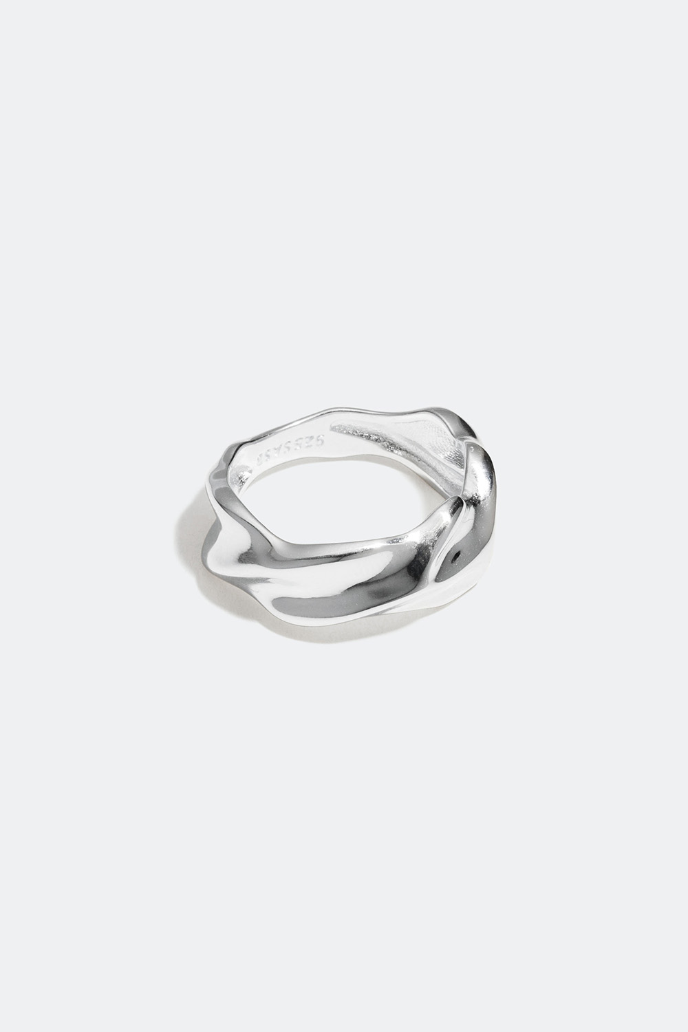 Skulpturel ring i ægte sølv i gruppen Ægte sølv / Sølvringe / Sølv hos Glitter (55600013)