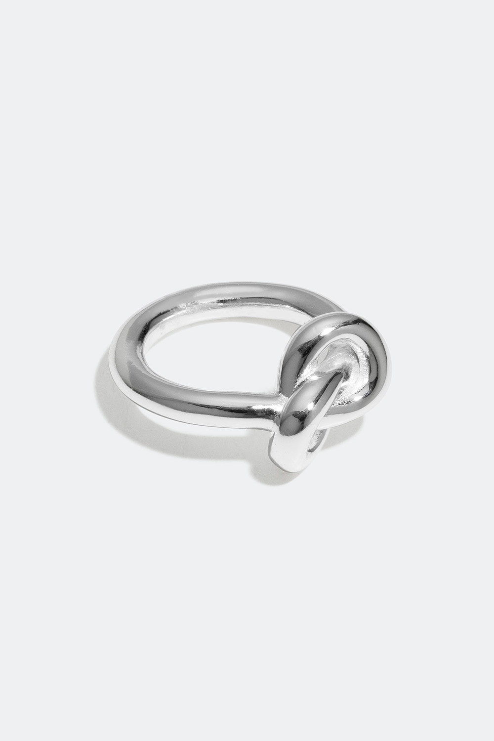 Ring med knude i ægte sølv i gruppen Ægte sølv / Sølvringe / Sølv hos Glitter (55600045)