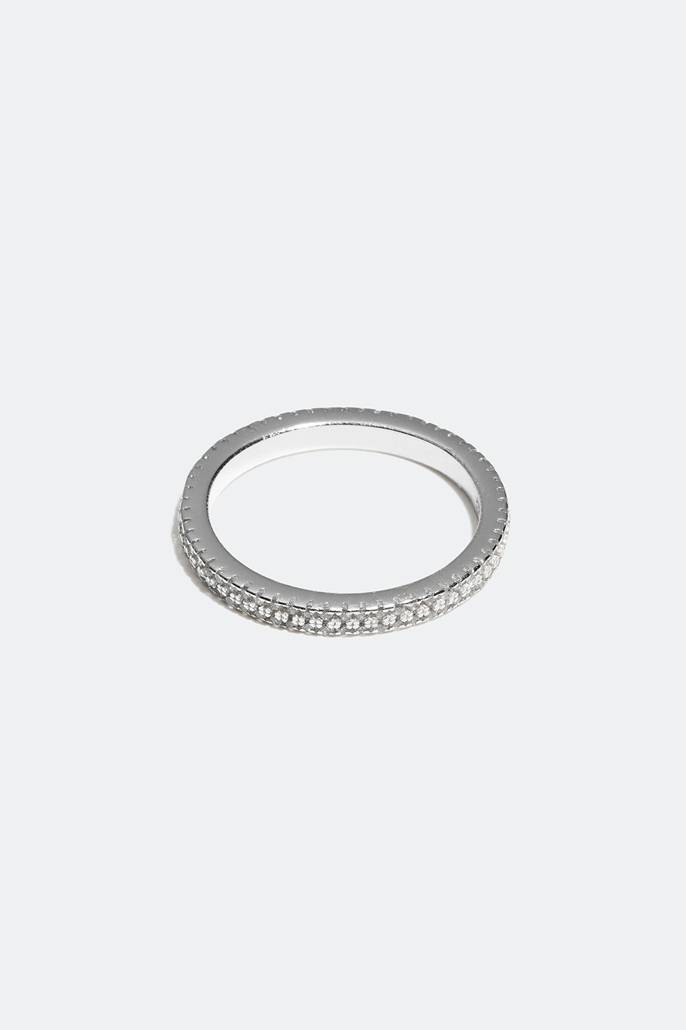 Ring i ægte sølv med små Cubic Zirconia sten i gruppen Ægte sølv / Sølvringe / Sølv hos Glitter (55600055)