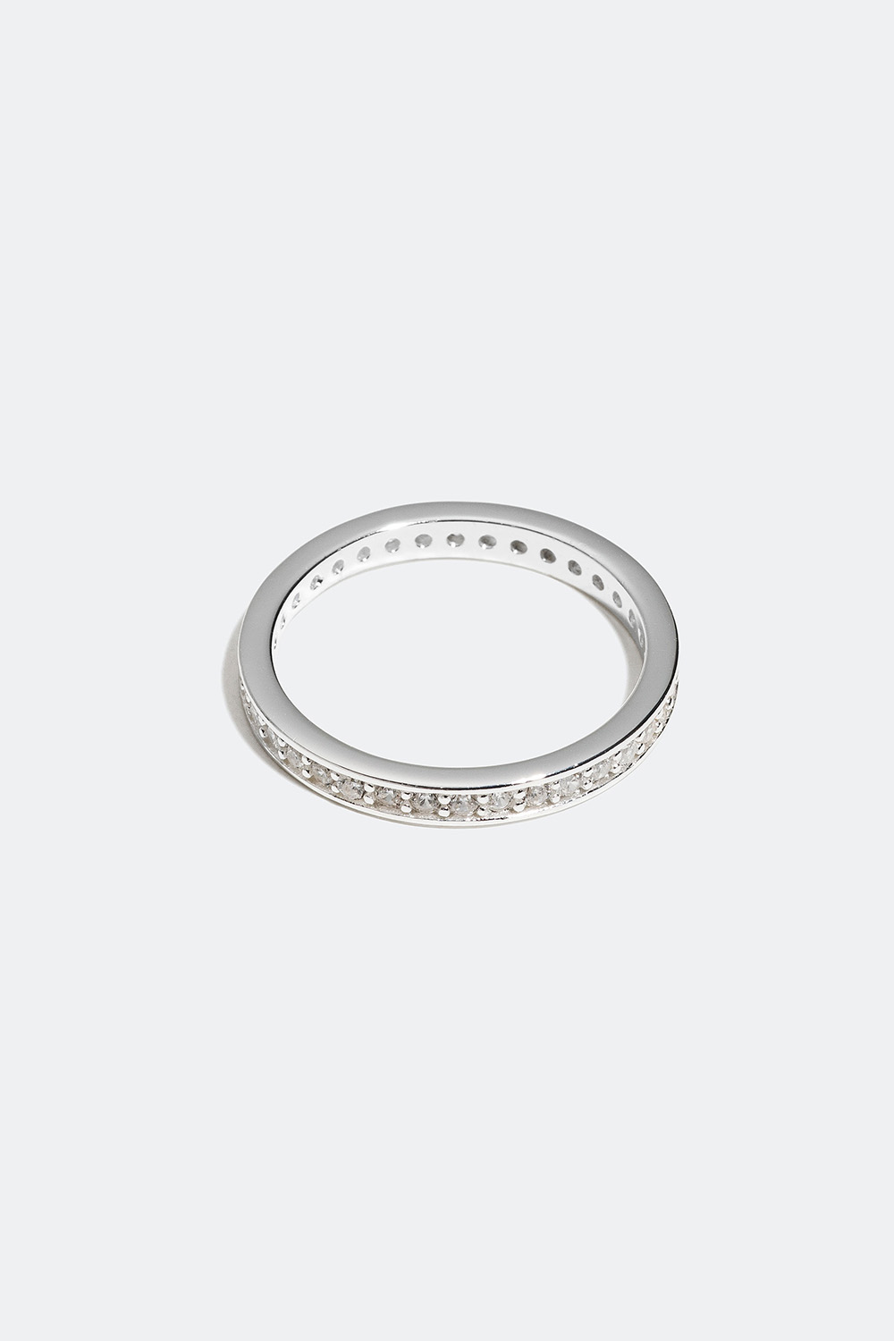 Ring i ægte sølv med hvide Cubic Zirconia i gruppen Ægte sølv / Sølvringe / Sølv hos Glitter (556000591)