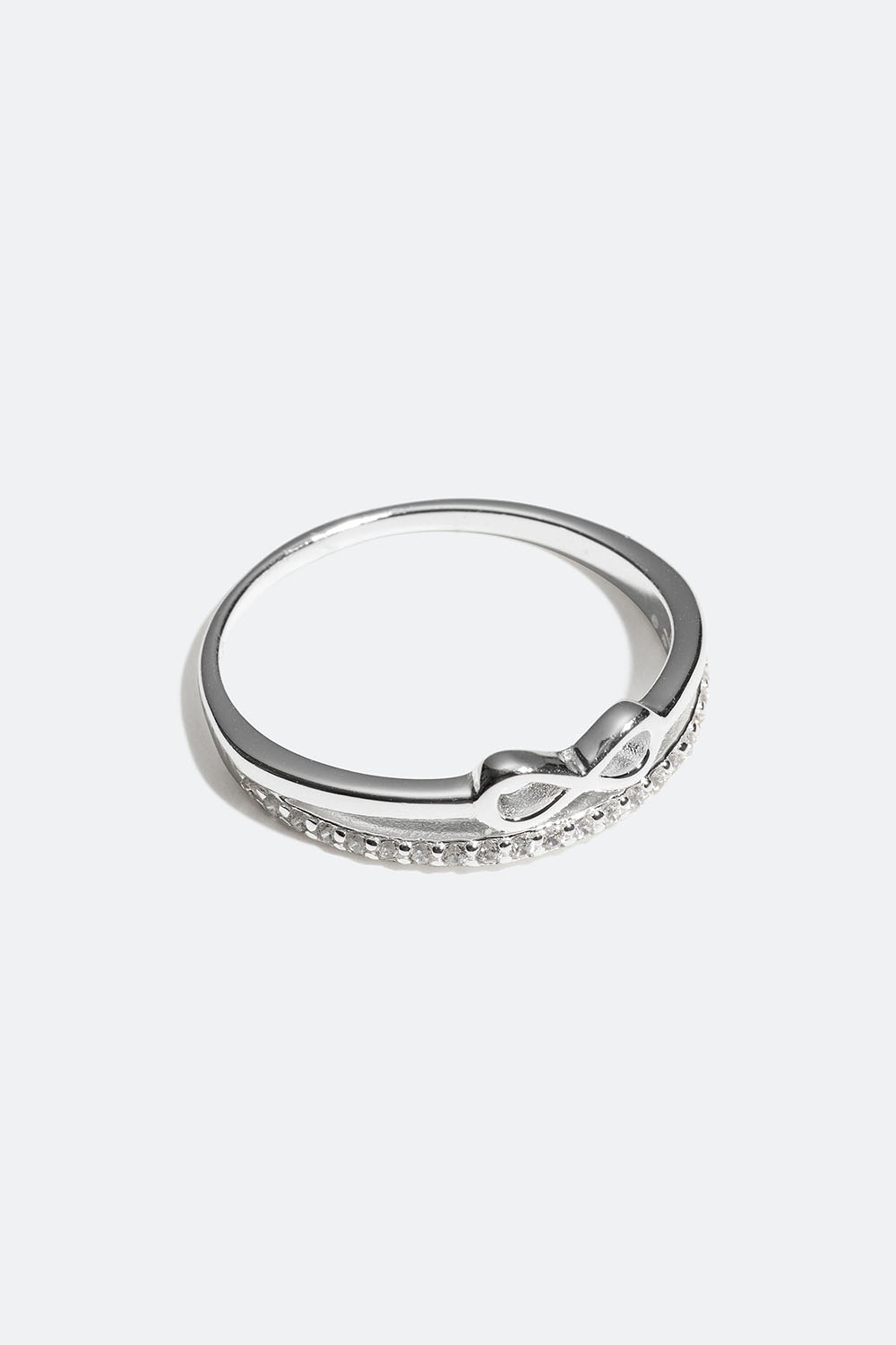 Ring i ægte sølv med infinity-symbol i gruppen Ægte sølv / Sølvringe / Sølv hos Glitter (55600070)