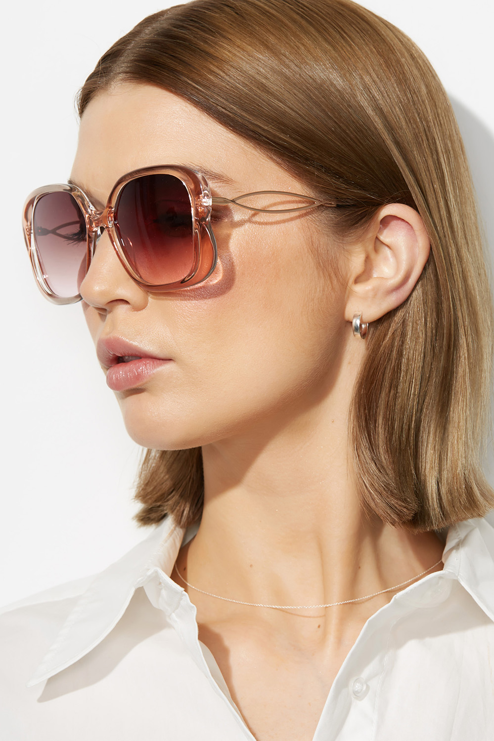Oversize solbriller i 70'er-stil på Glitter.dk