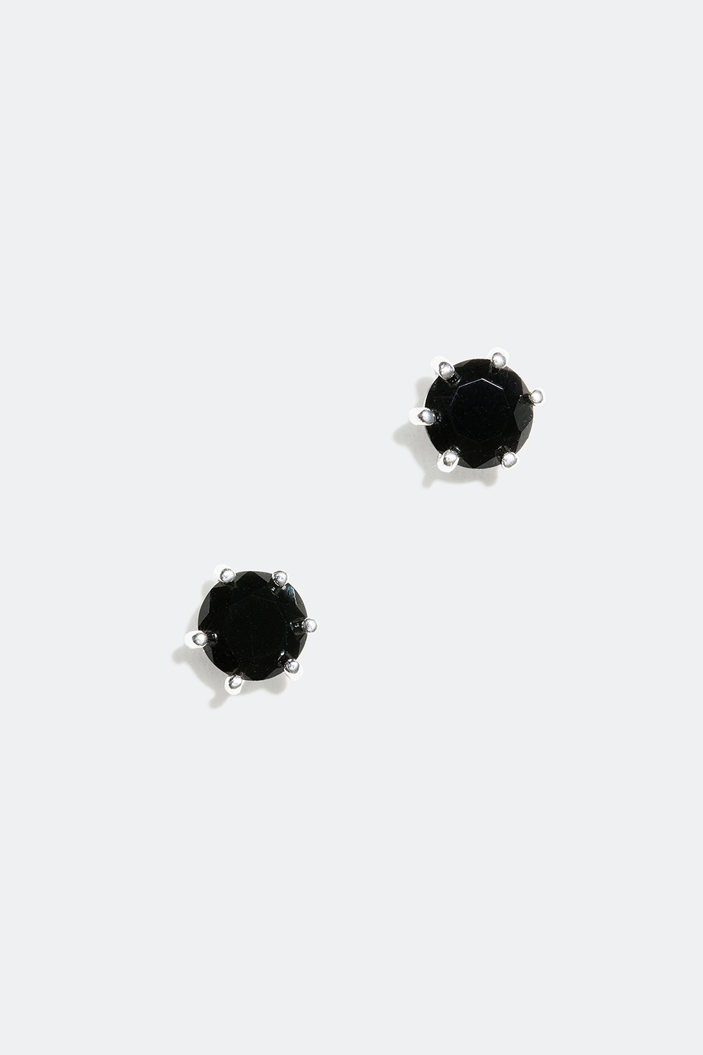 Små sorte ørestikker, ægte sølv, 0,5 cm