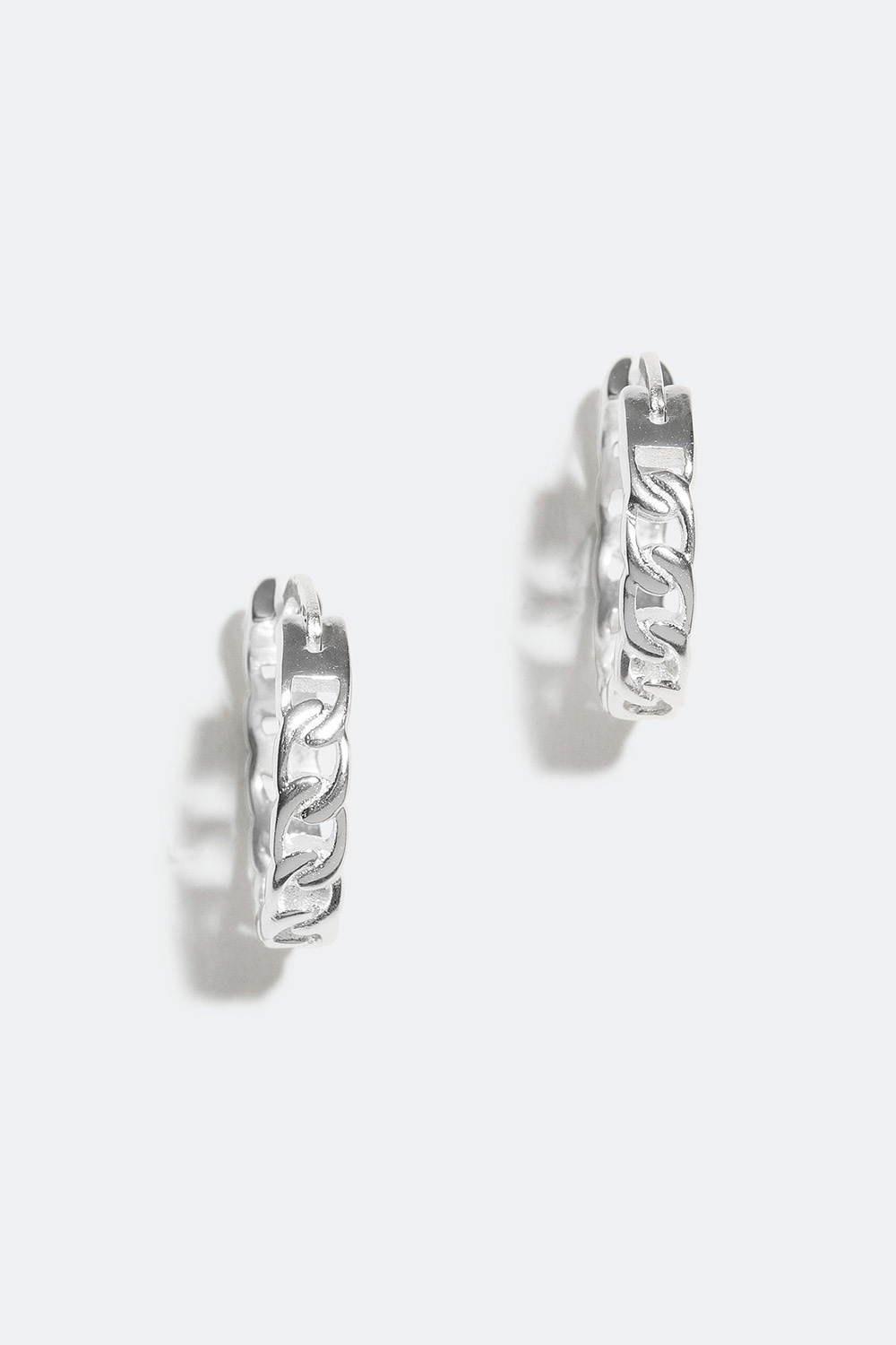 Små hoops i ægte sølv med kædedesign