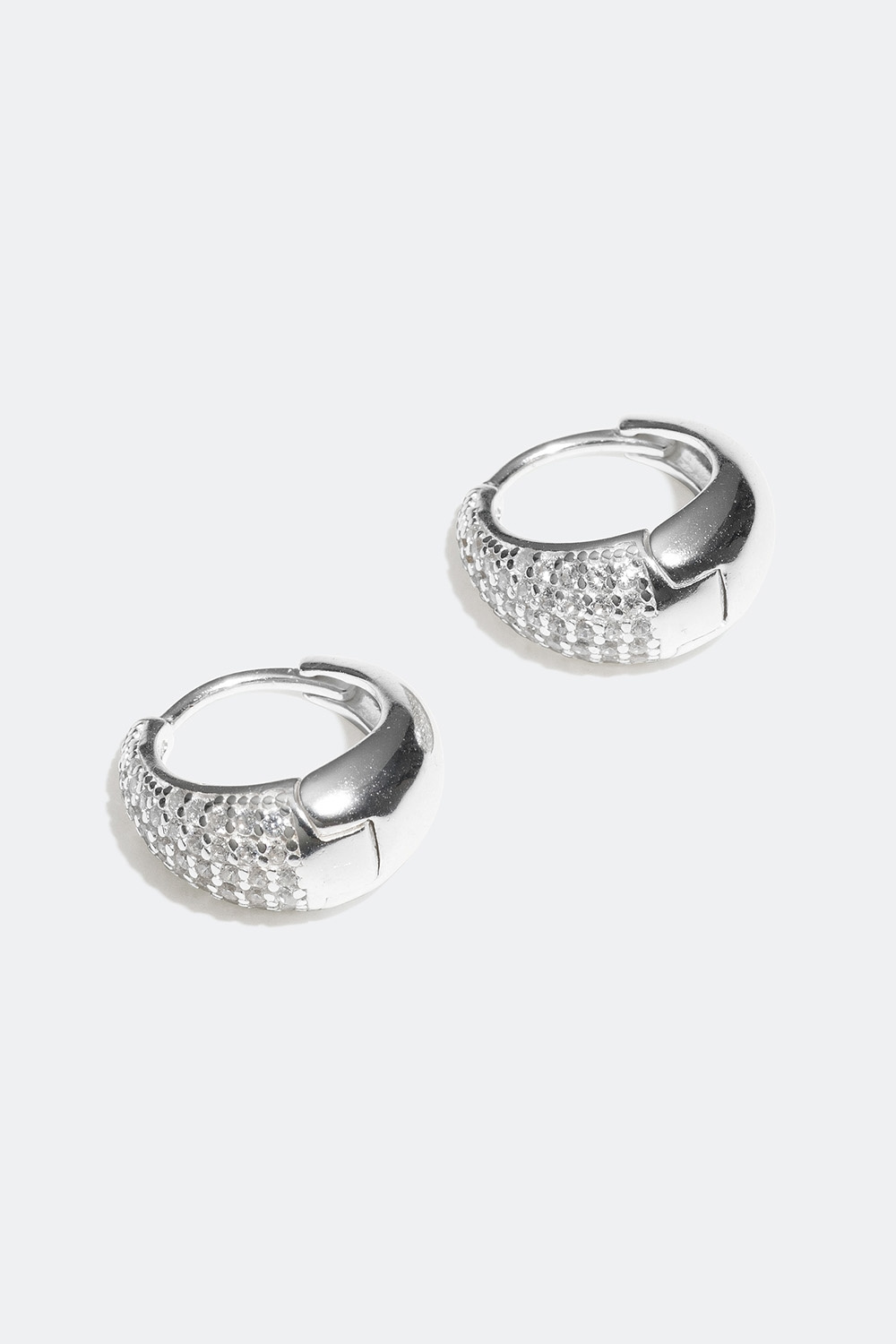 Ovale hoops i ægte sølv med kubisk zirkonia