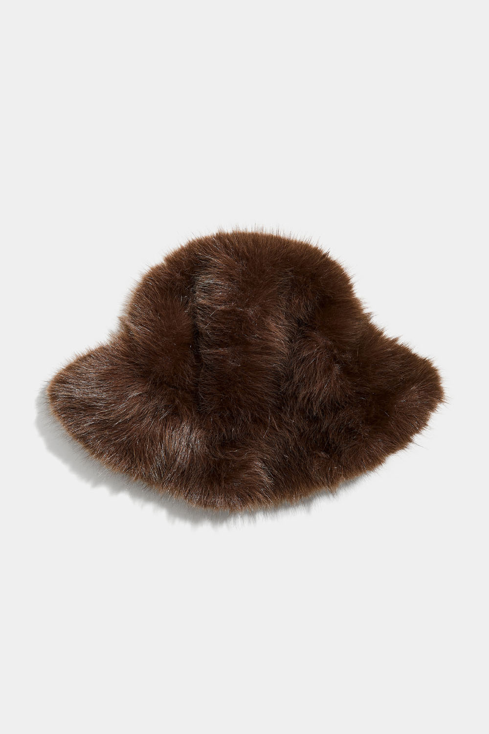 Brun kasket med imiteret pels