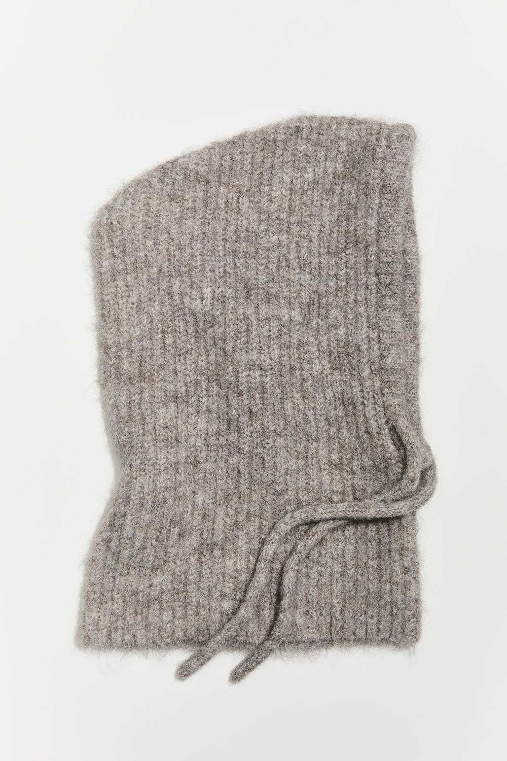 Beige, ribstrikket balaclava