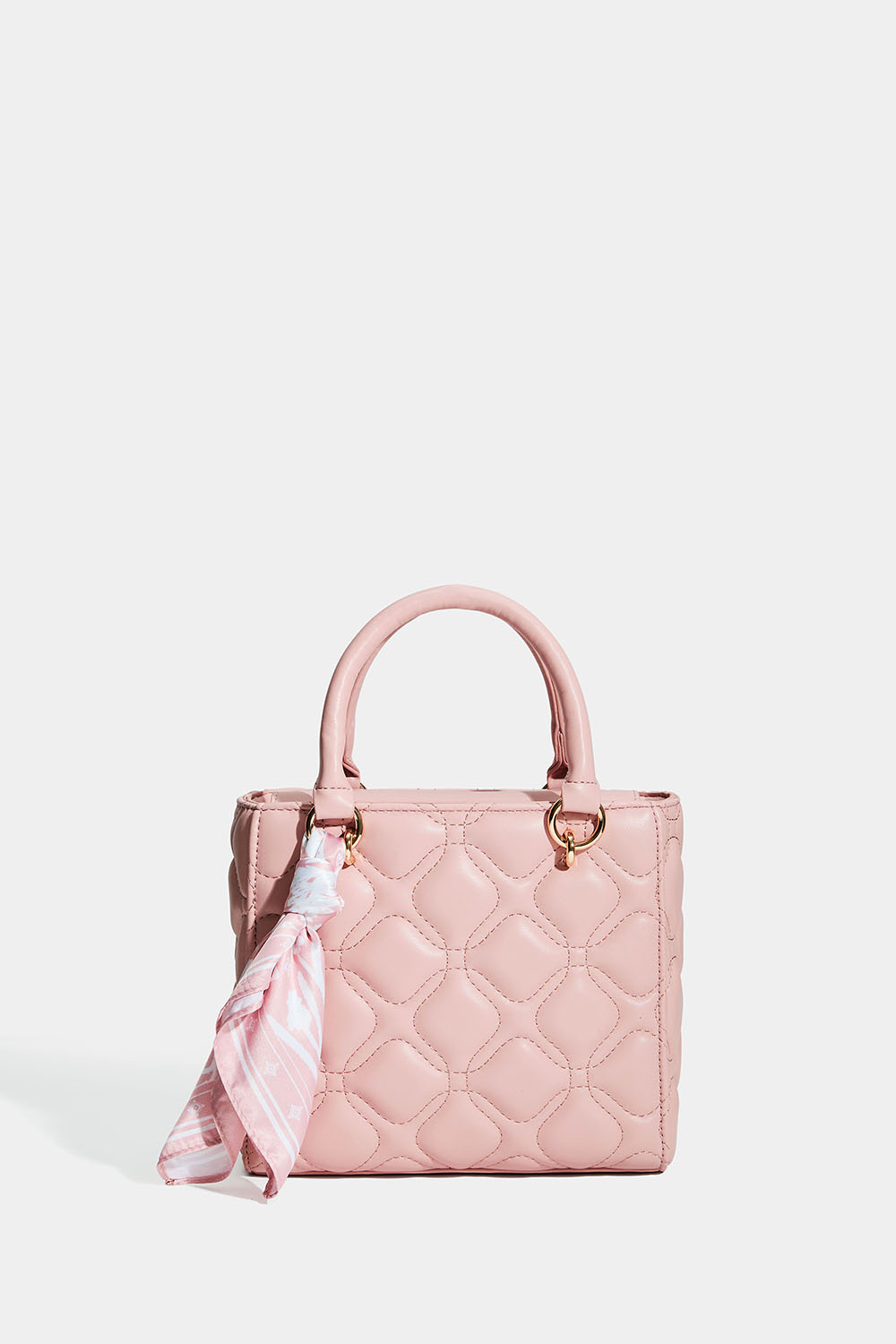 Hvid taske med quiltet design og tørklæde