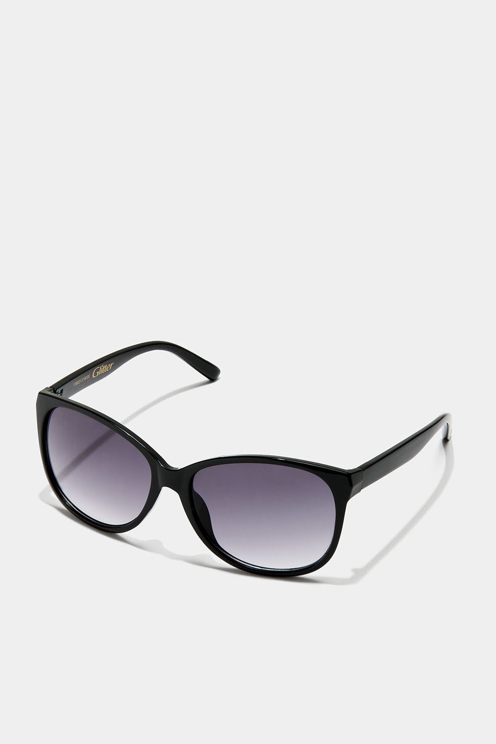 Sorte solbriller med tonede glas.