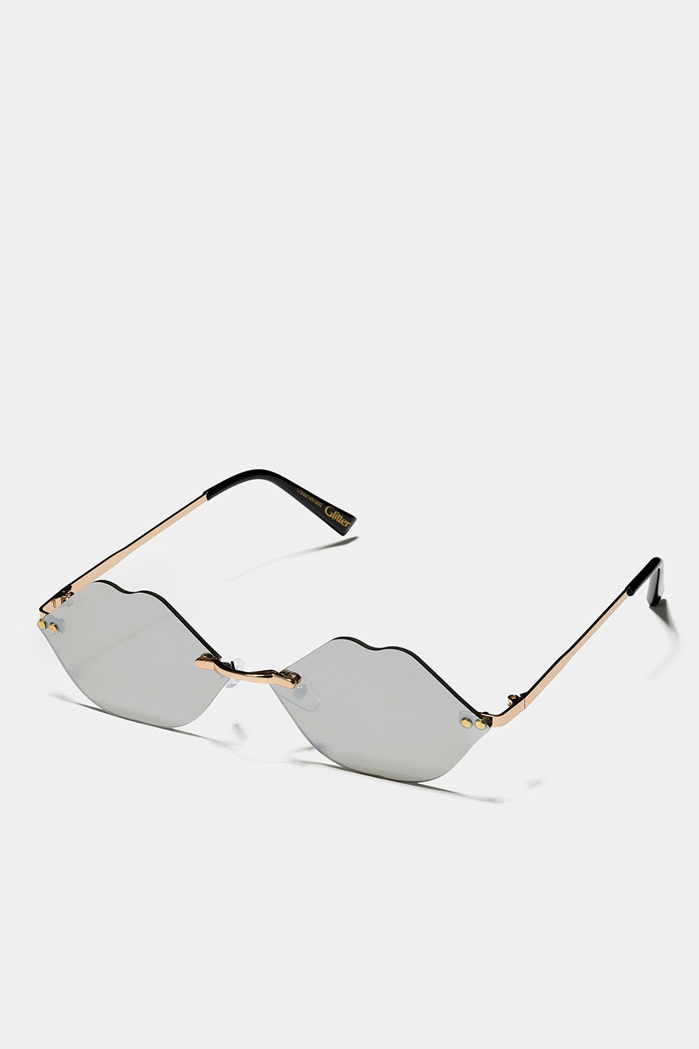 Solbriller med mundformede spejlglas