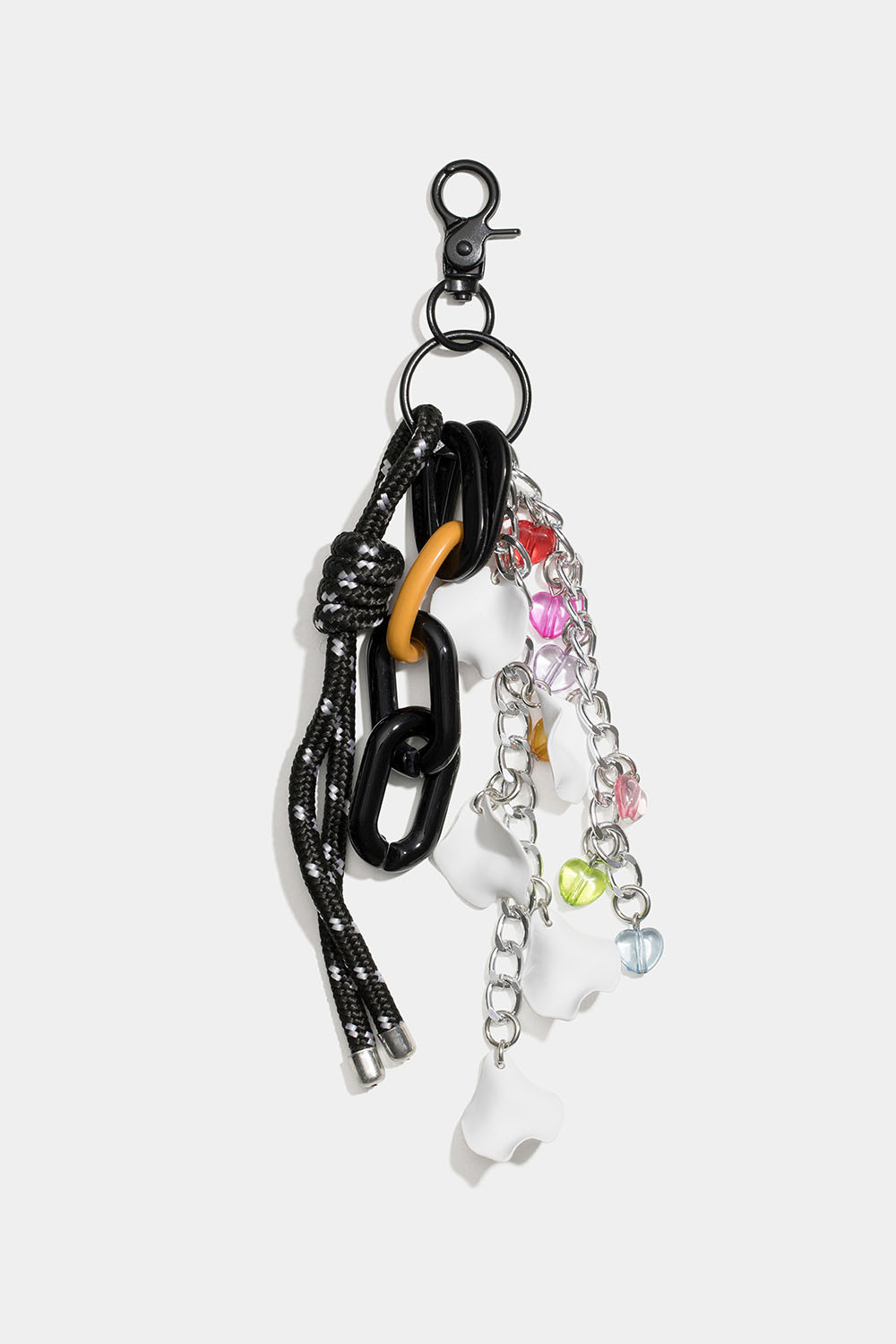 Taskepynt med forskellige vedhæng