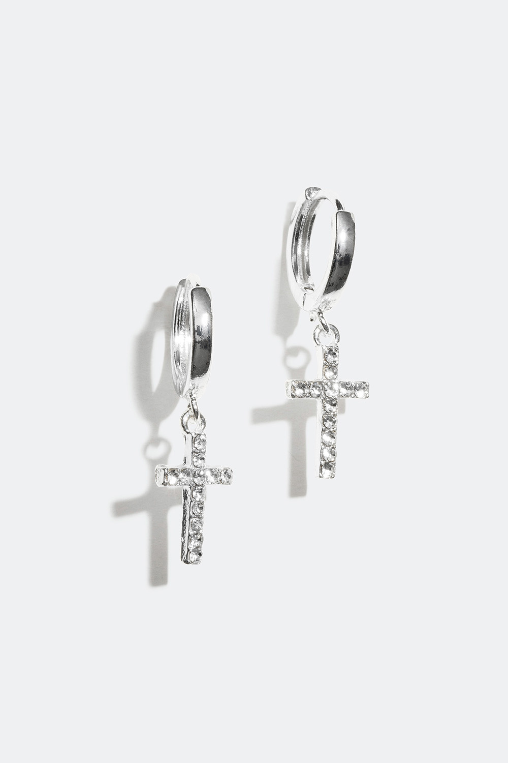 Små hoops med kors besat med similisten