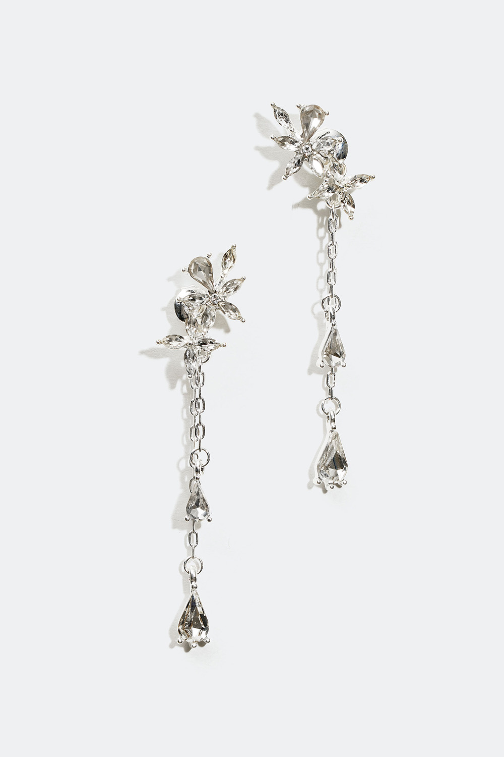 Øreringe med blomster og dråbeformede glassten