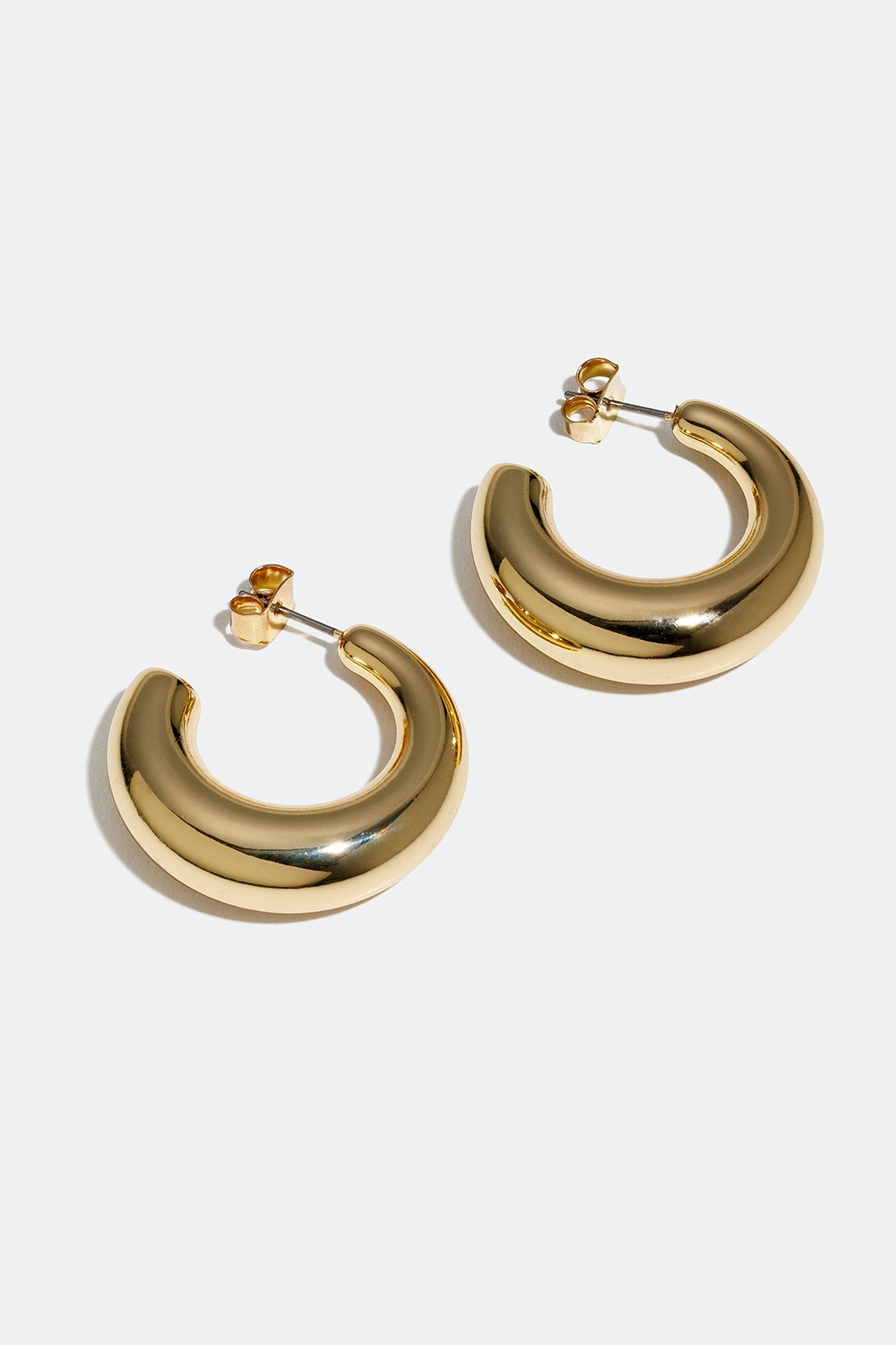 Guldfarvede hoops i bredt design