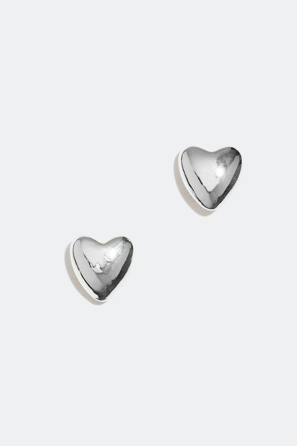 Ørestikker med hjerter